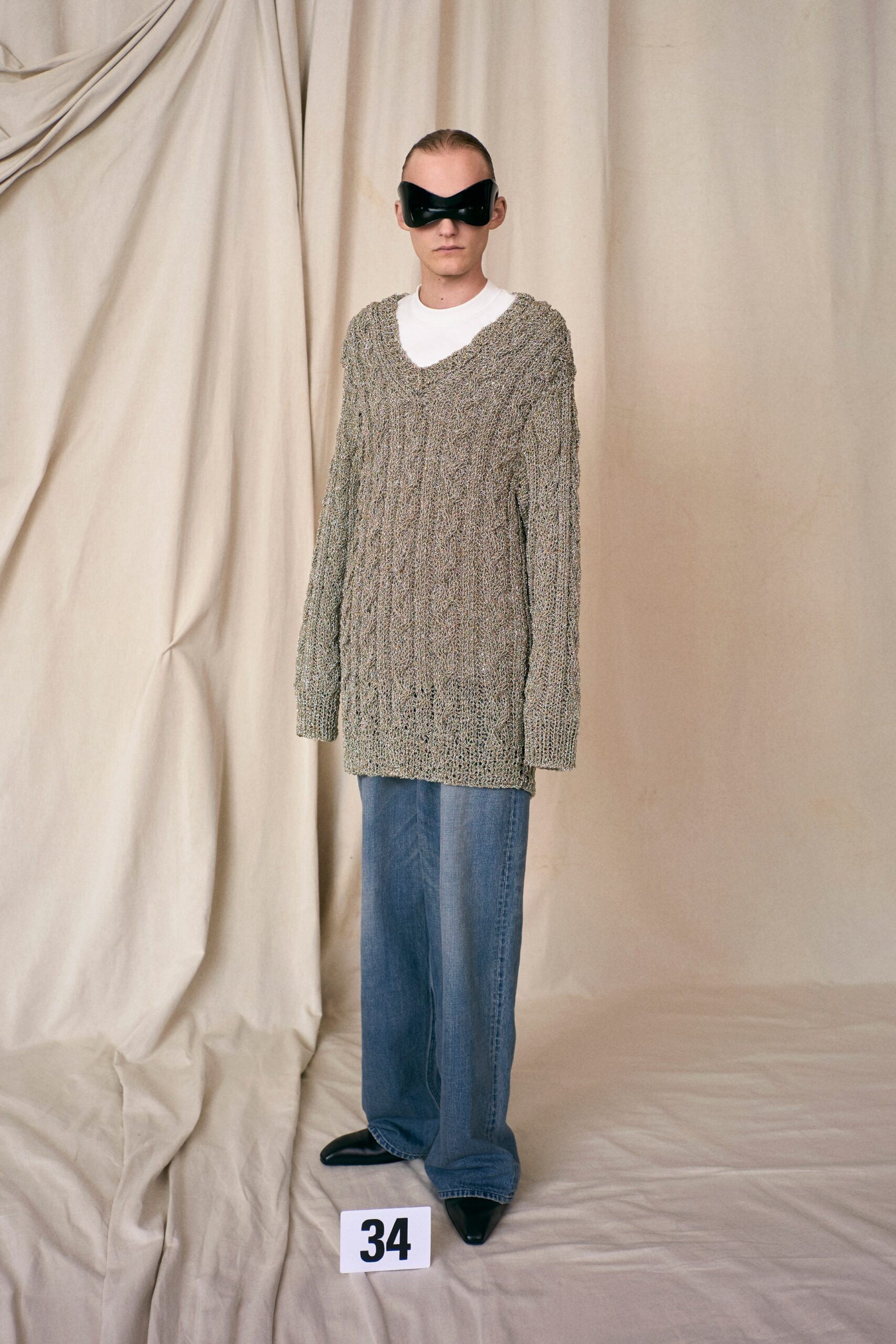 gray knit long-sleeve v-neck oversized textured sweater