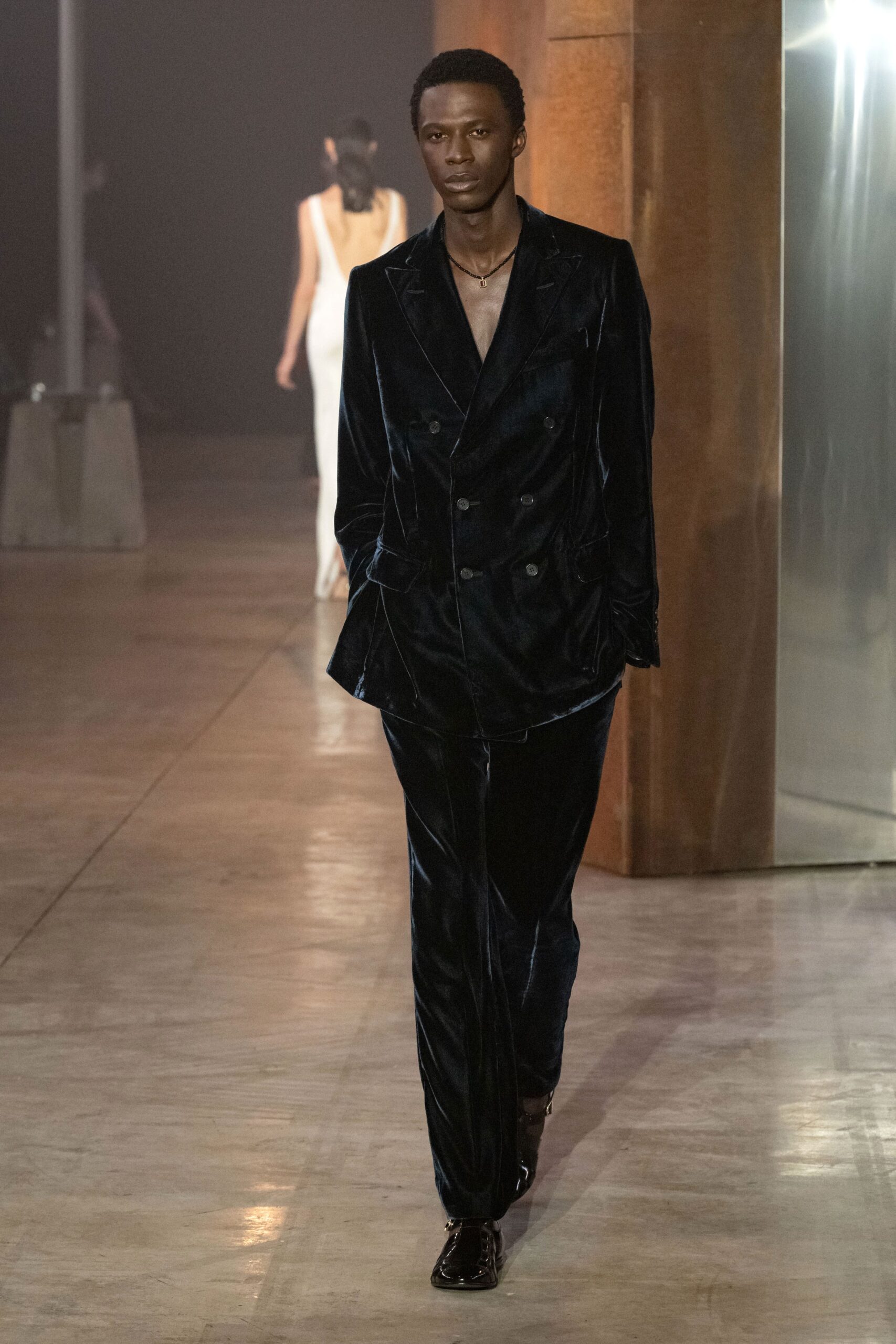 black velvet long-sleeve collared fitted textured suit