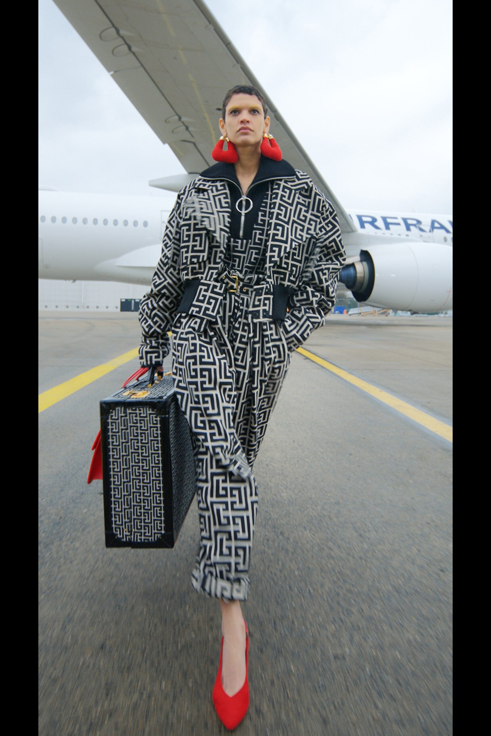 oversized printed jacket and pants