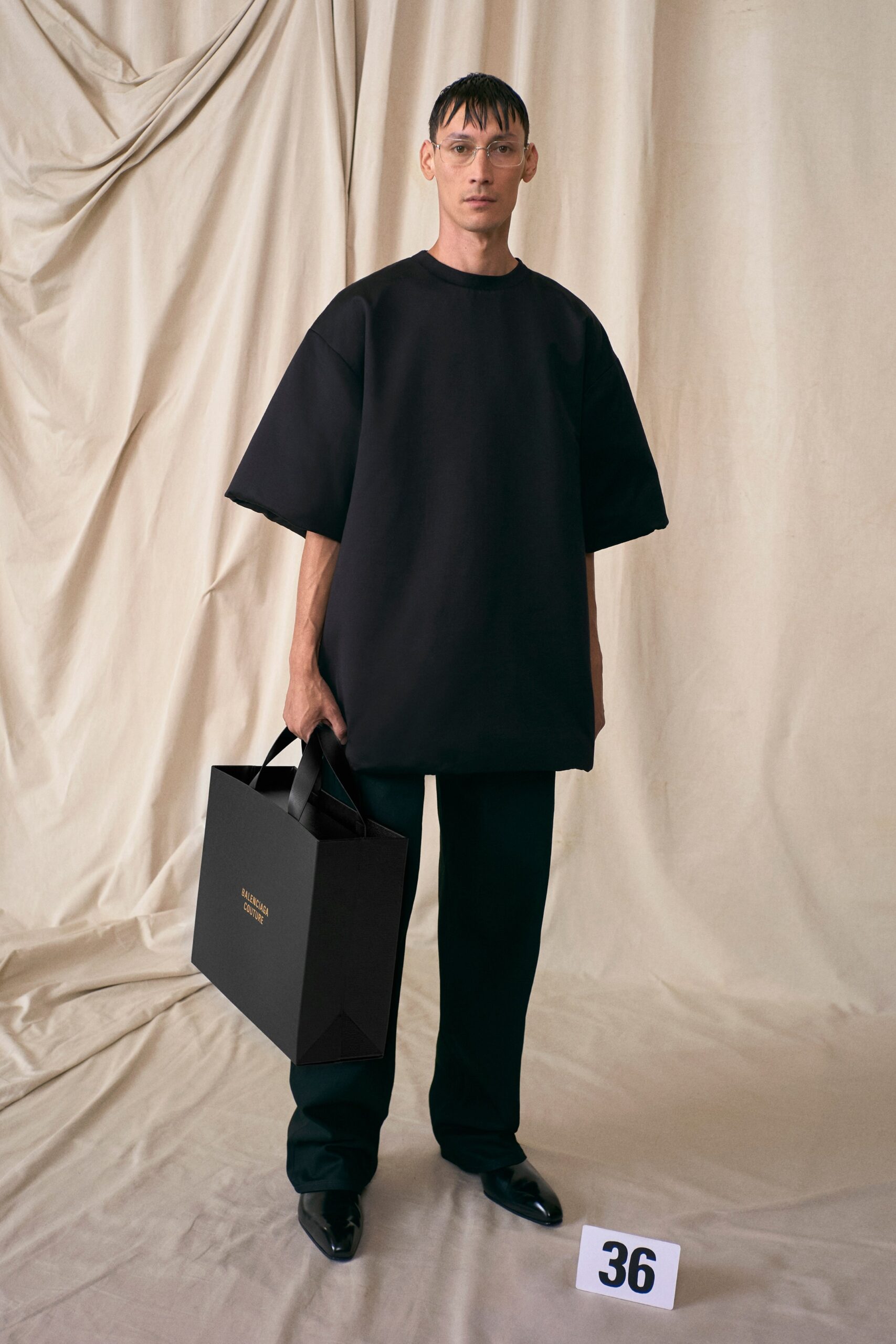 black cotton zippered bag