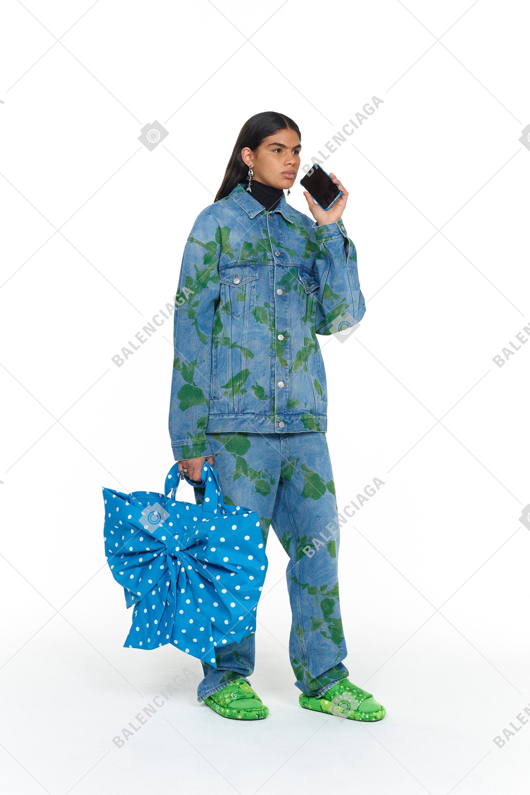 blue denim long-sleeve collared relaxed printed jacket