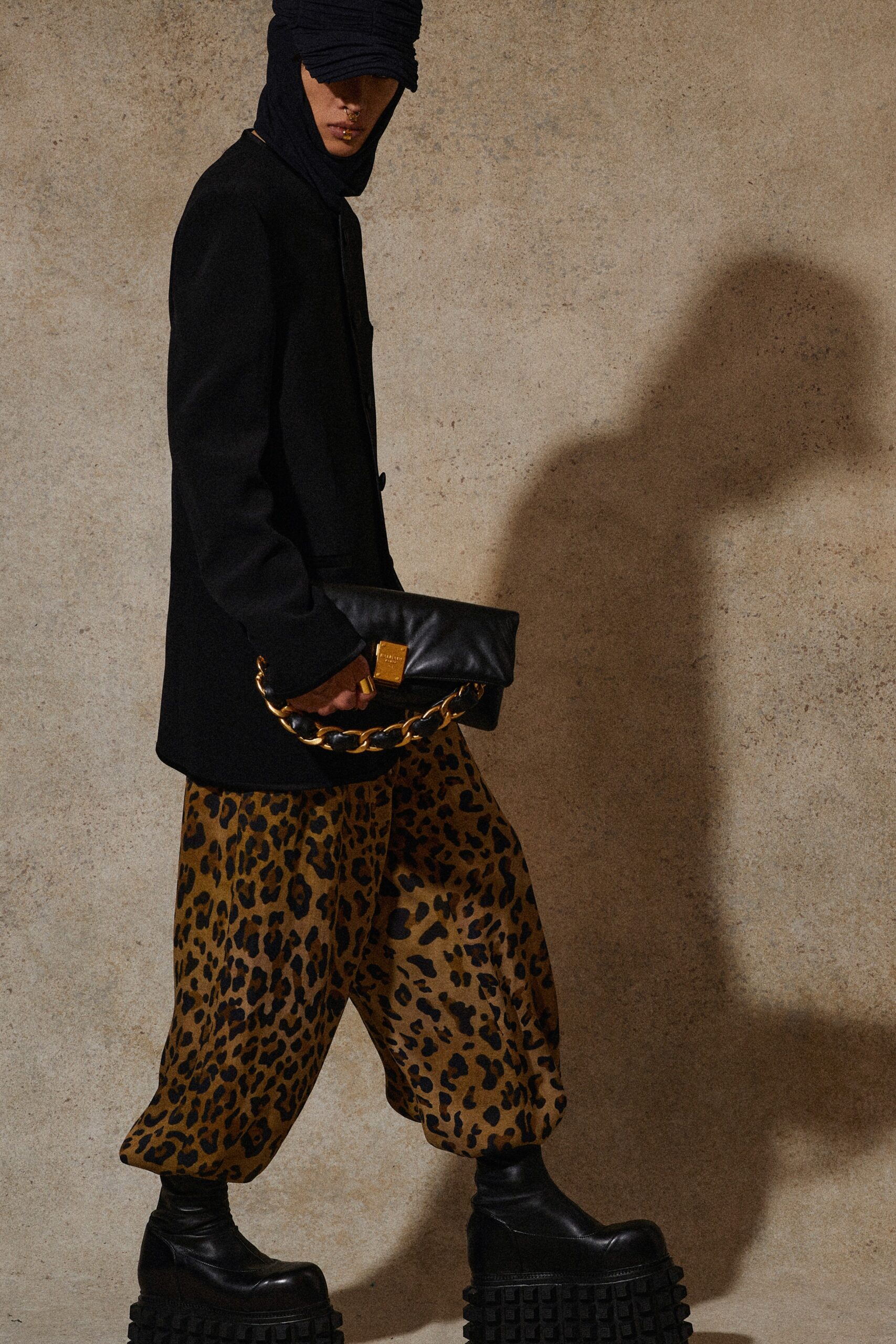 brown relaxed animal-print pants