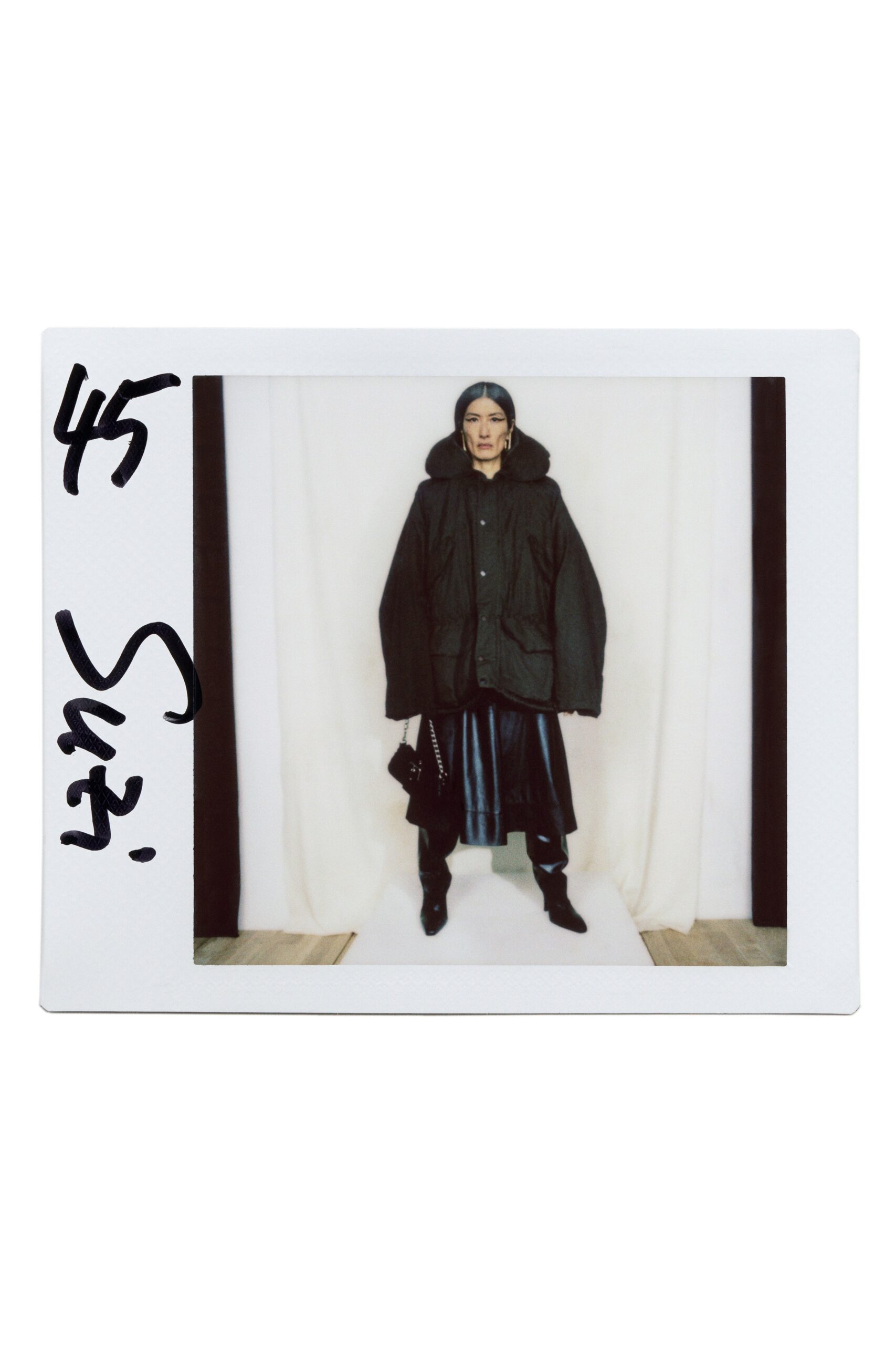 black cotton long-sleeve hooded oversized zippered coat