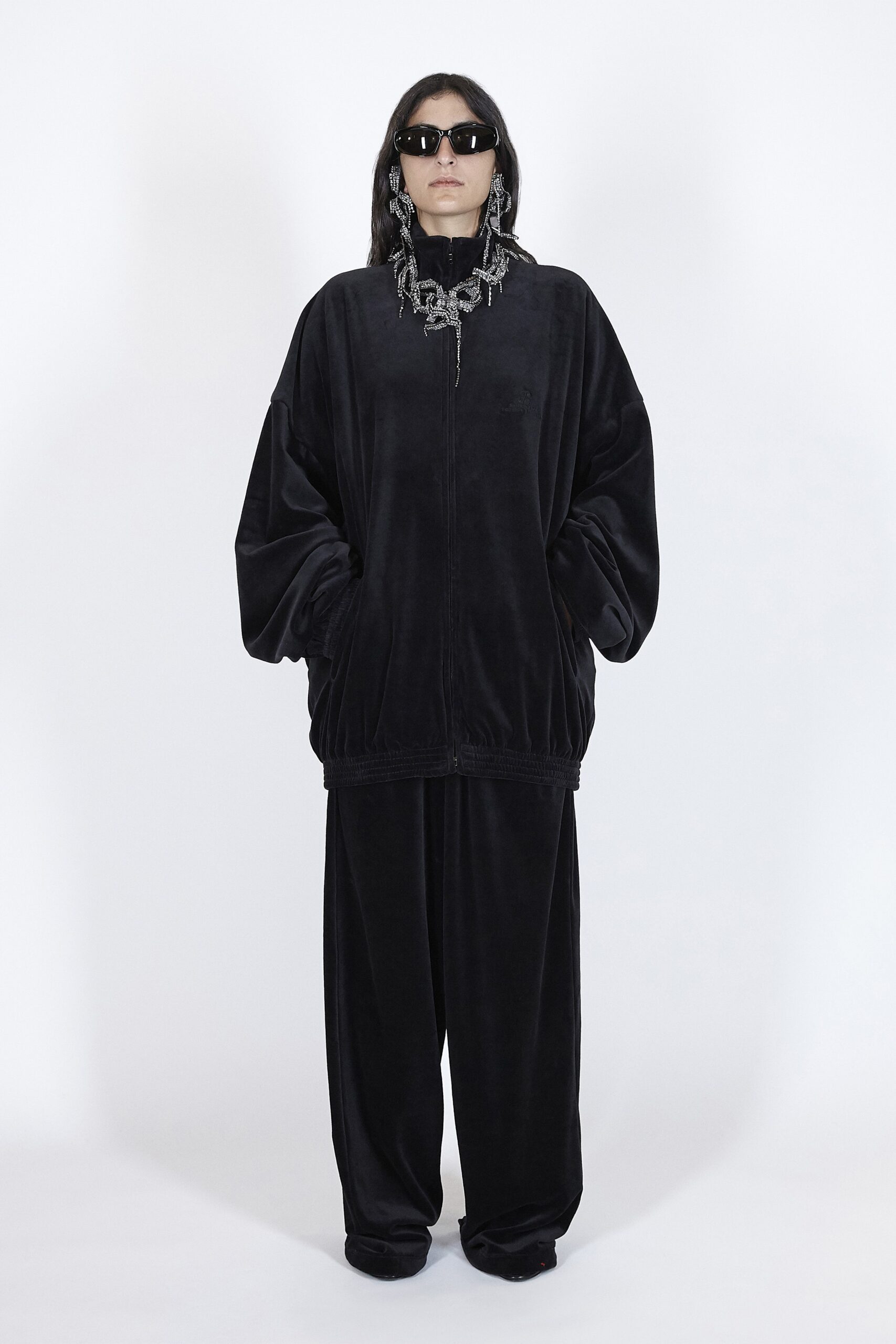 black velvet long-sleeve collared oversized jacket