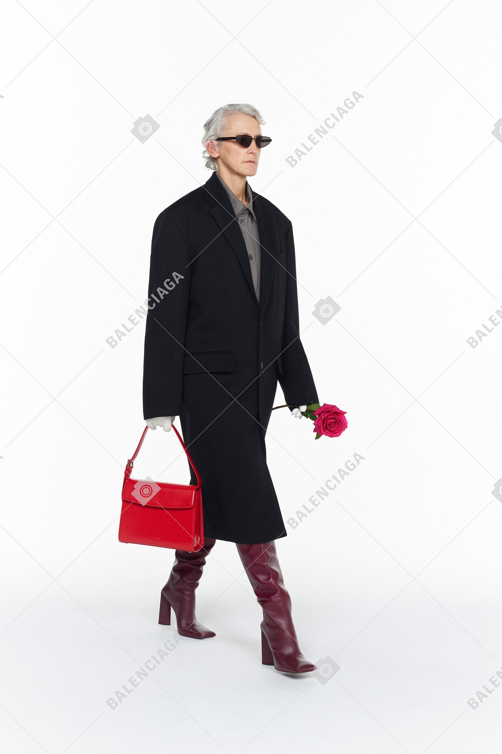 oversized black coat with gray shirt