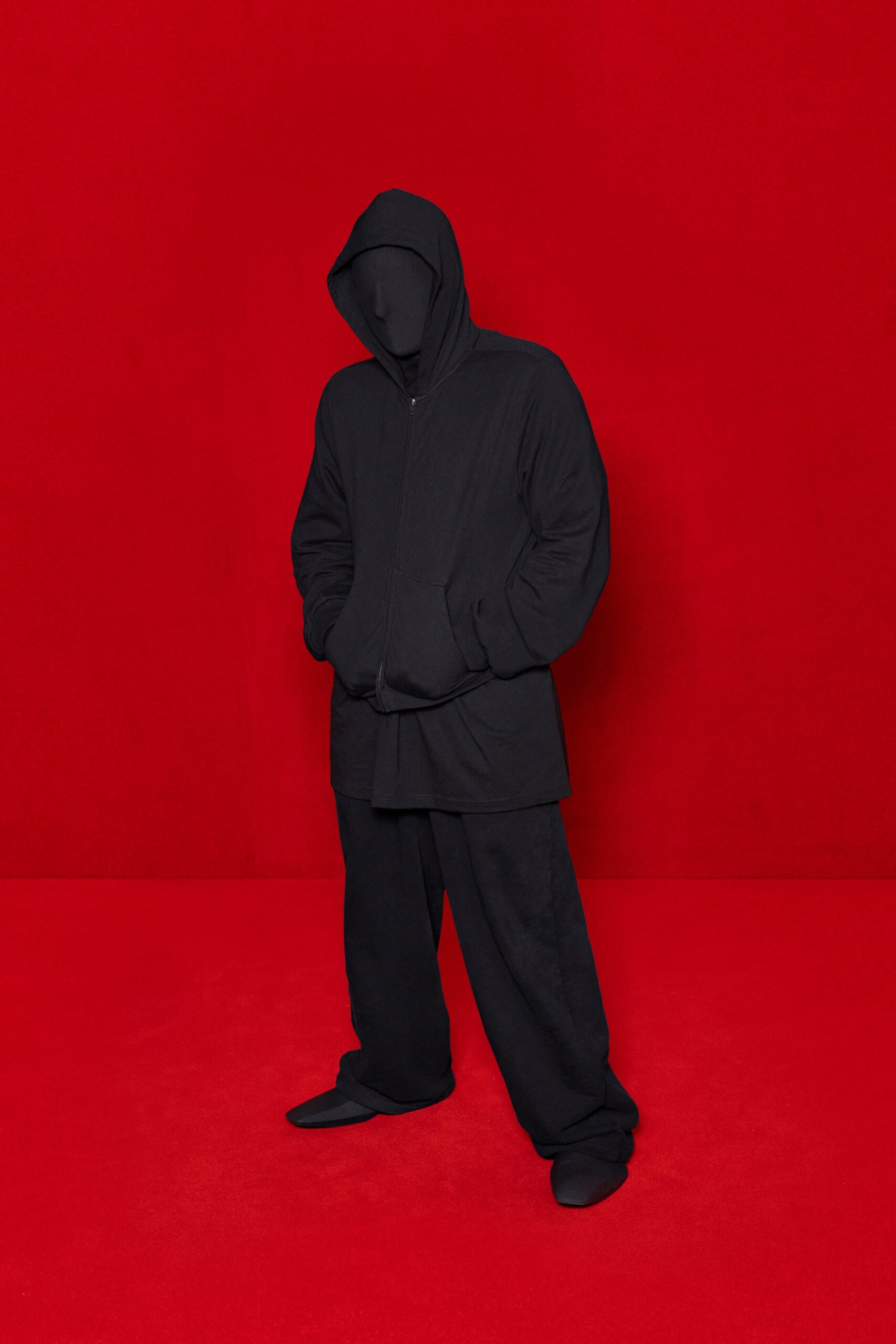 black long-sleeve hooded relaxed hoodie