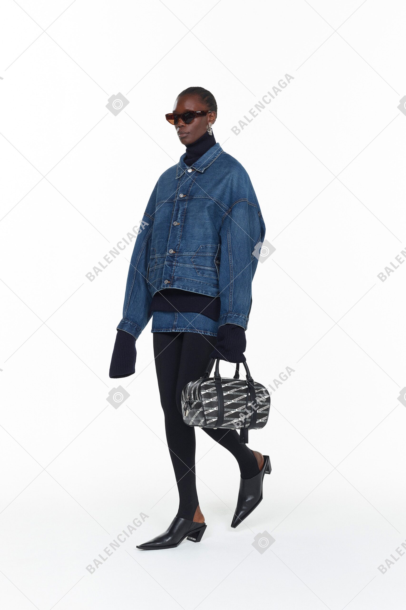 Balenciaga F/W 20 Look 687