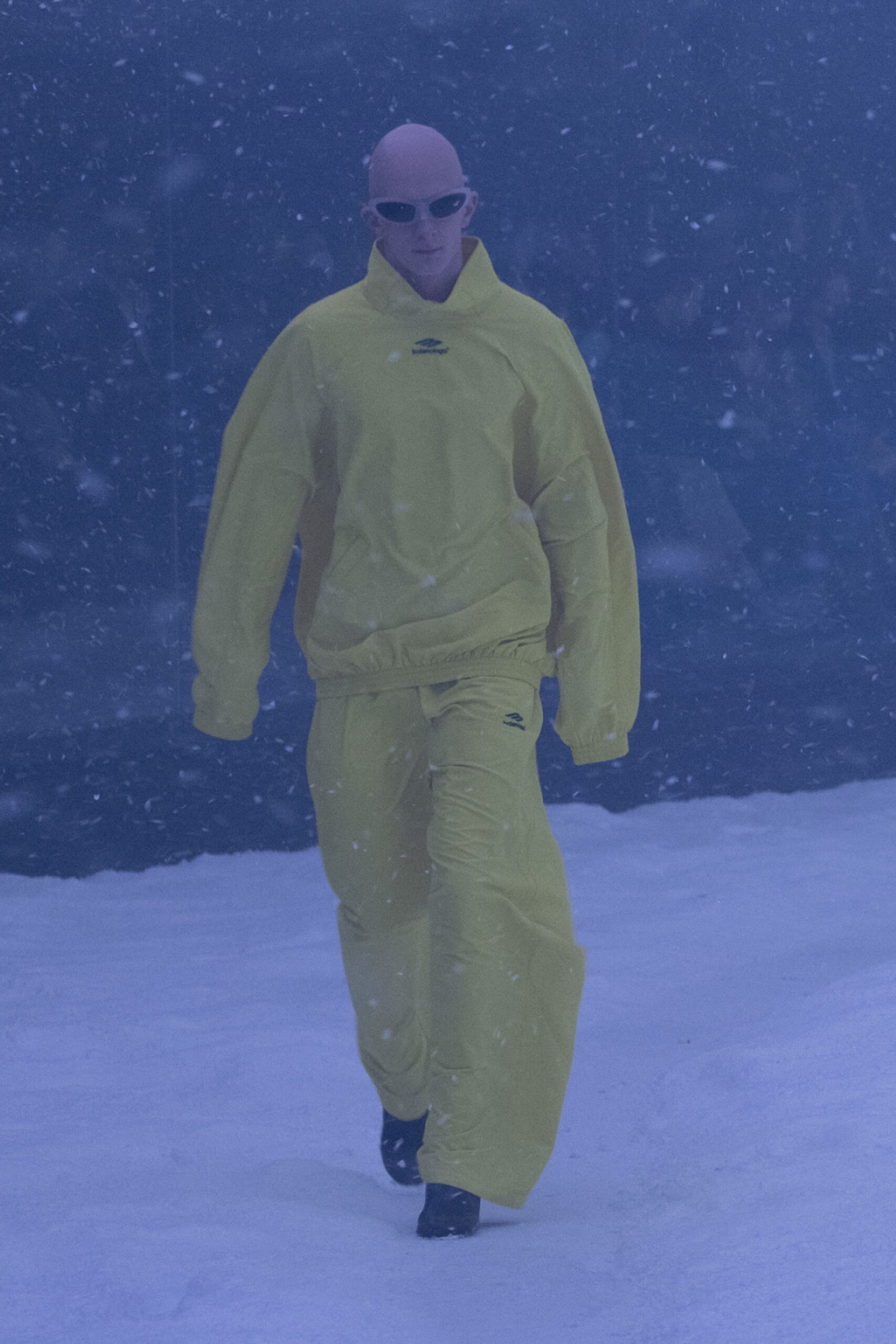 yellow oversized pants