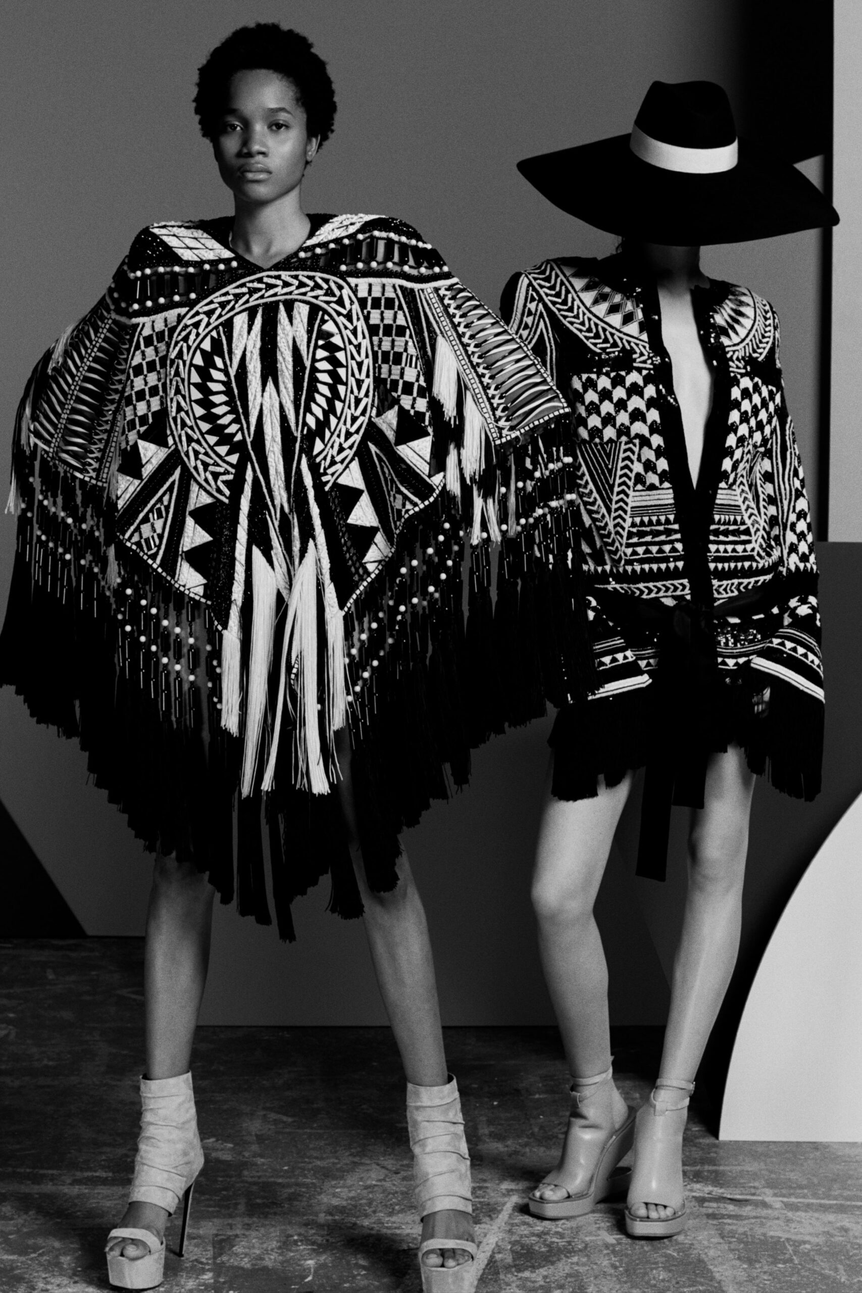 black cotton sleeveless relaxed fringed printed poncho