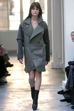 gray wool long-sleeve double-breasted tailored buttoned coat