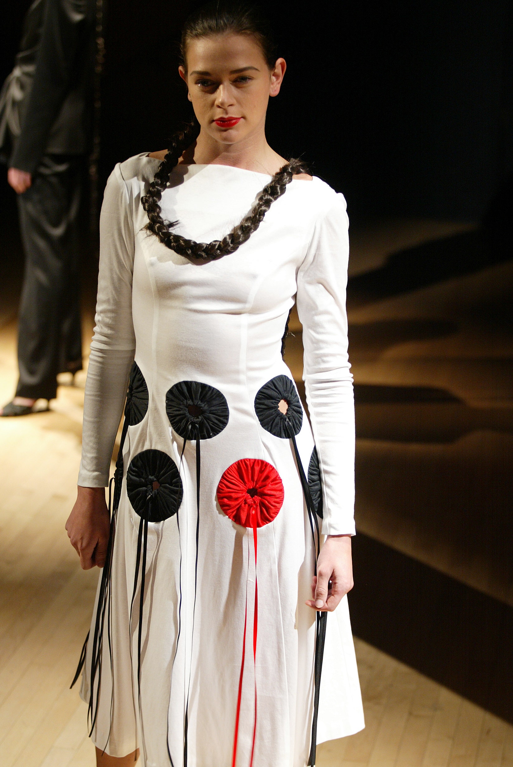 white long-sleeve appliqued dress