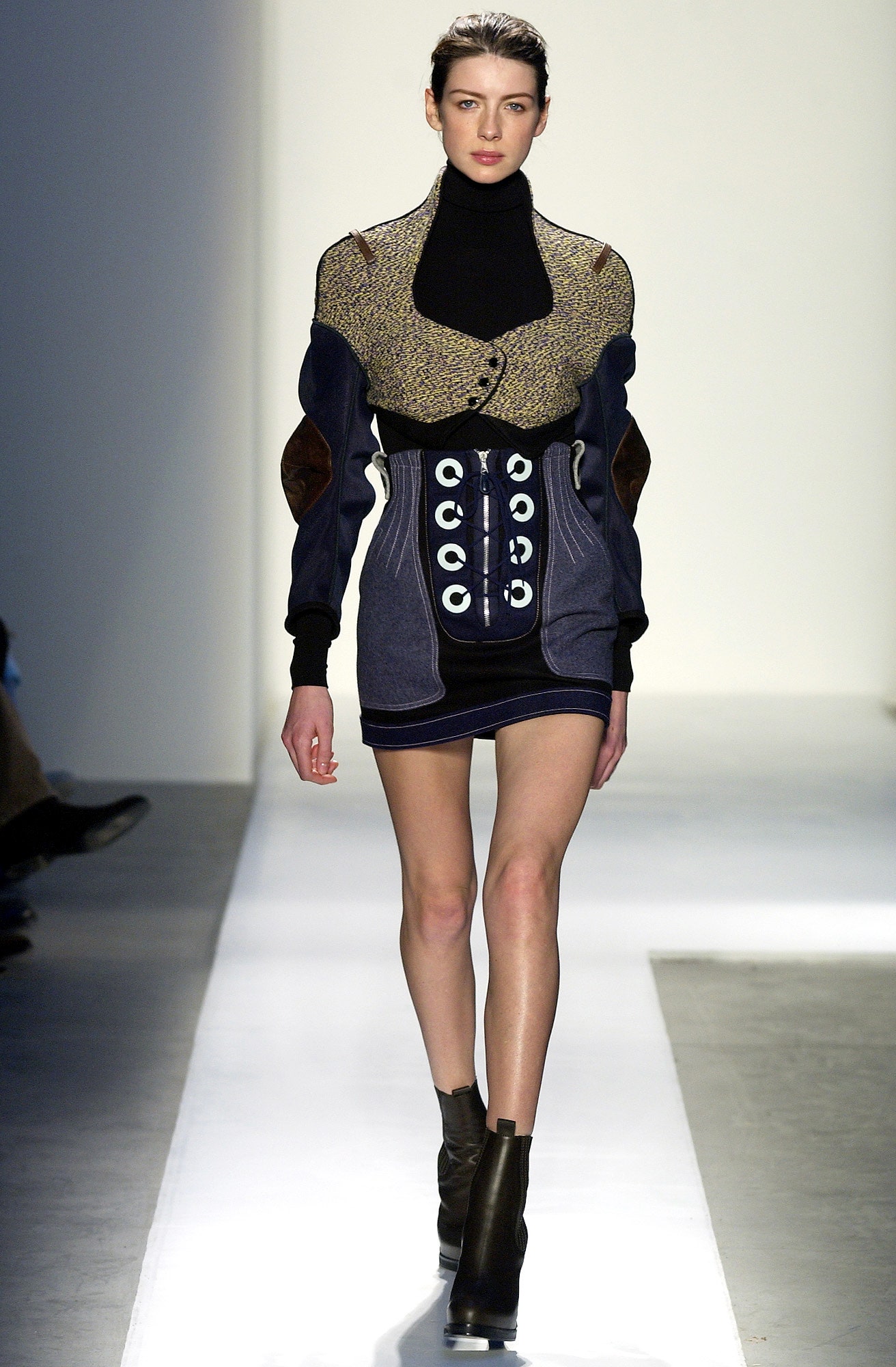 blue cotton long-sleeve high-neck fitted buttoned zippered dress