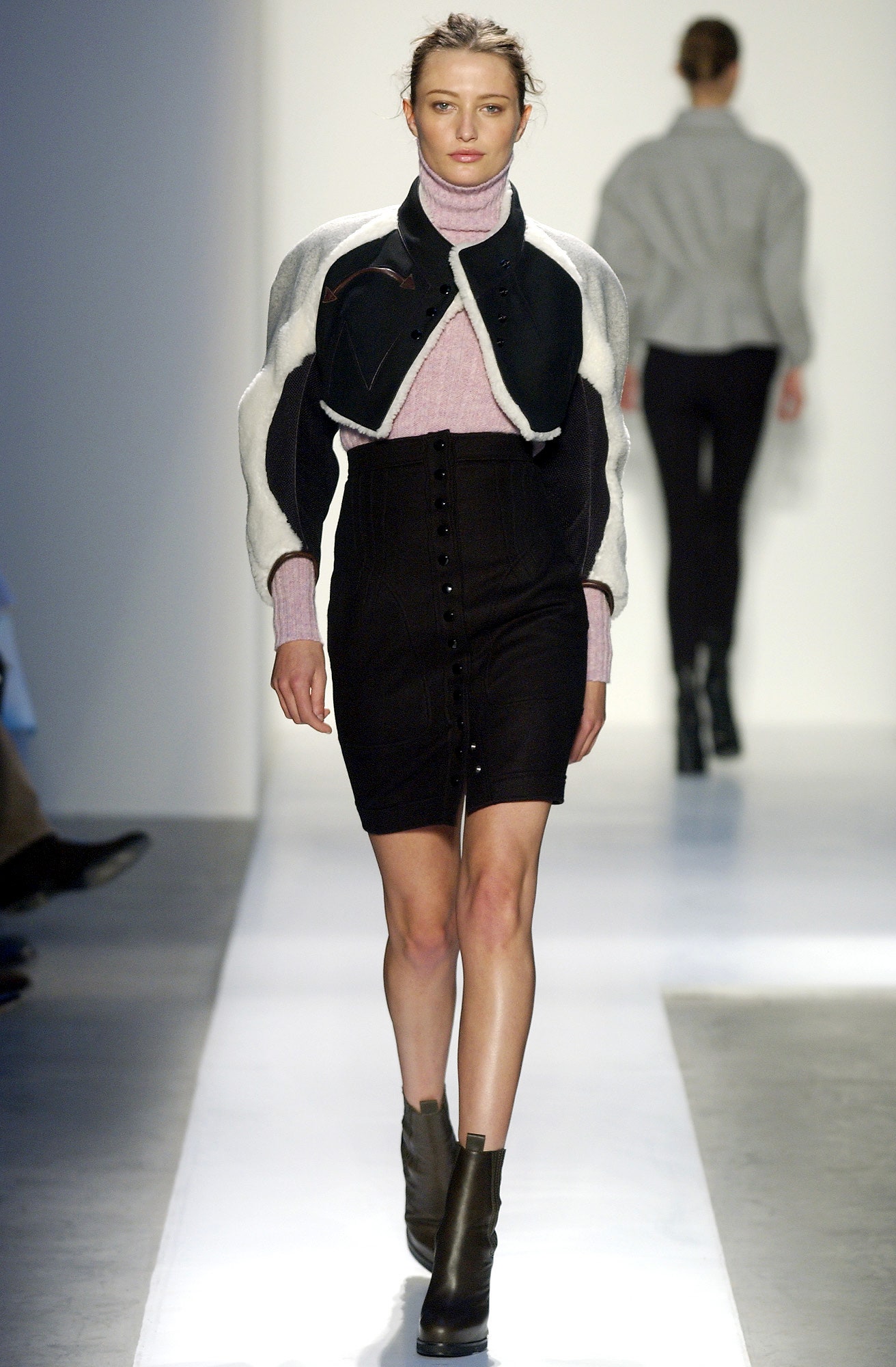 black denim fitted high-waisted buttoned pencil skirt
