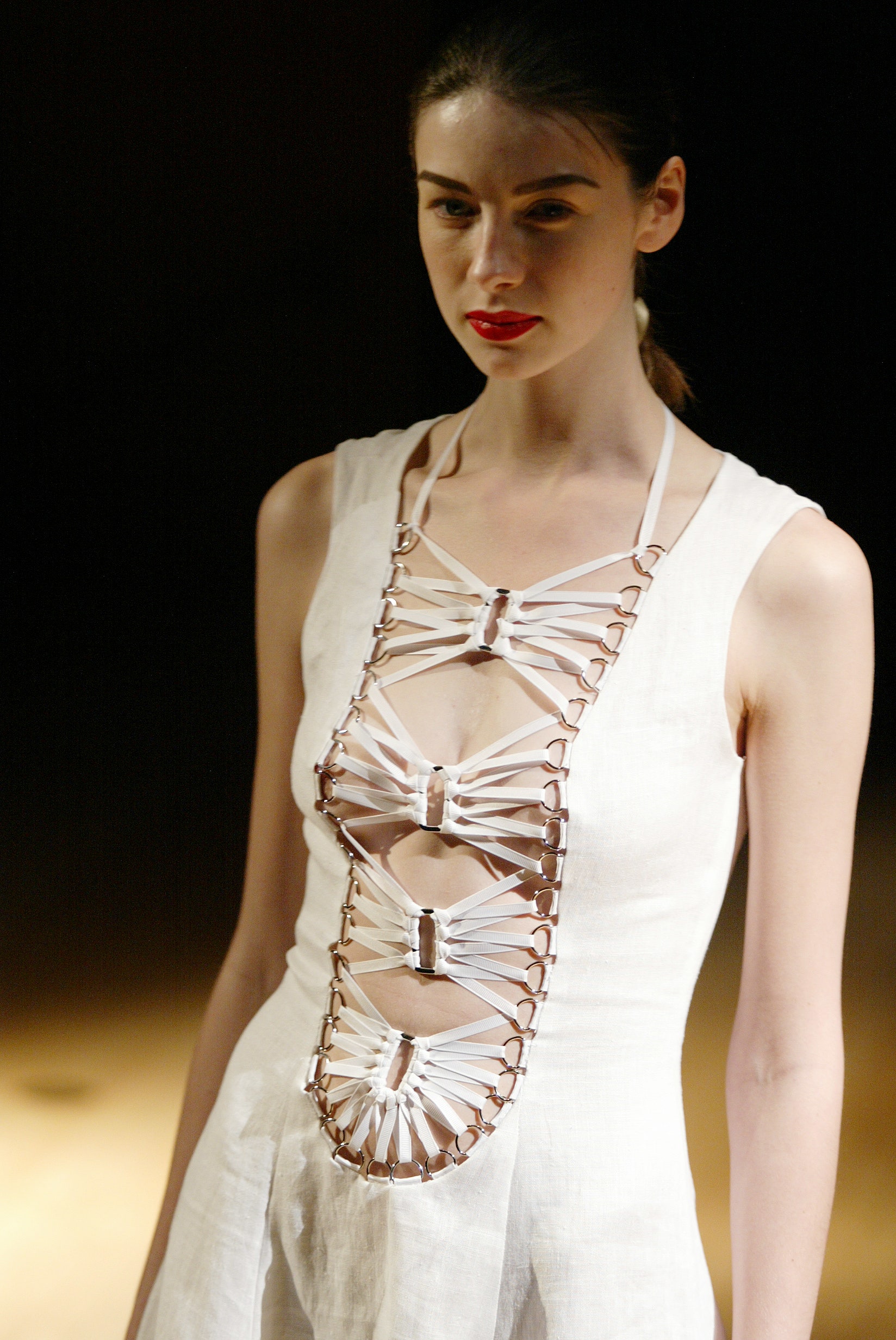 Benjamin Cho F/W 02 Look 26