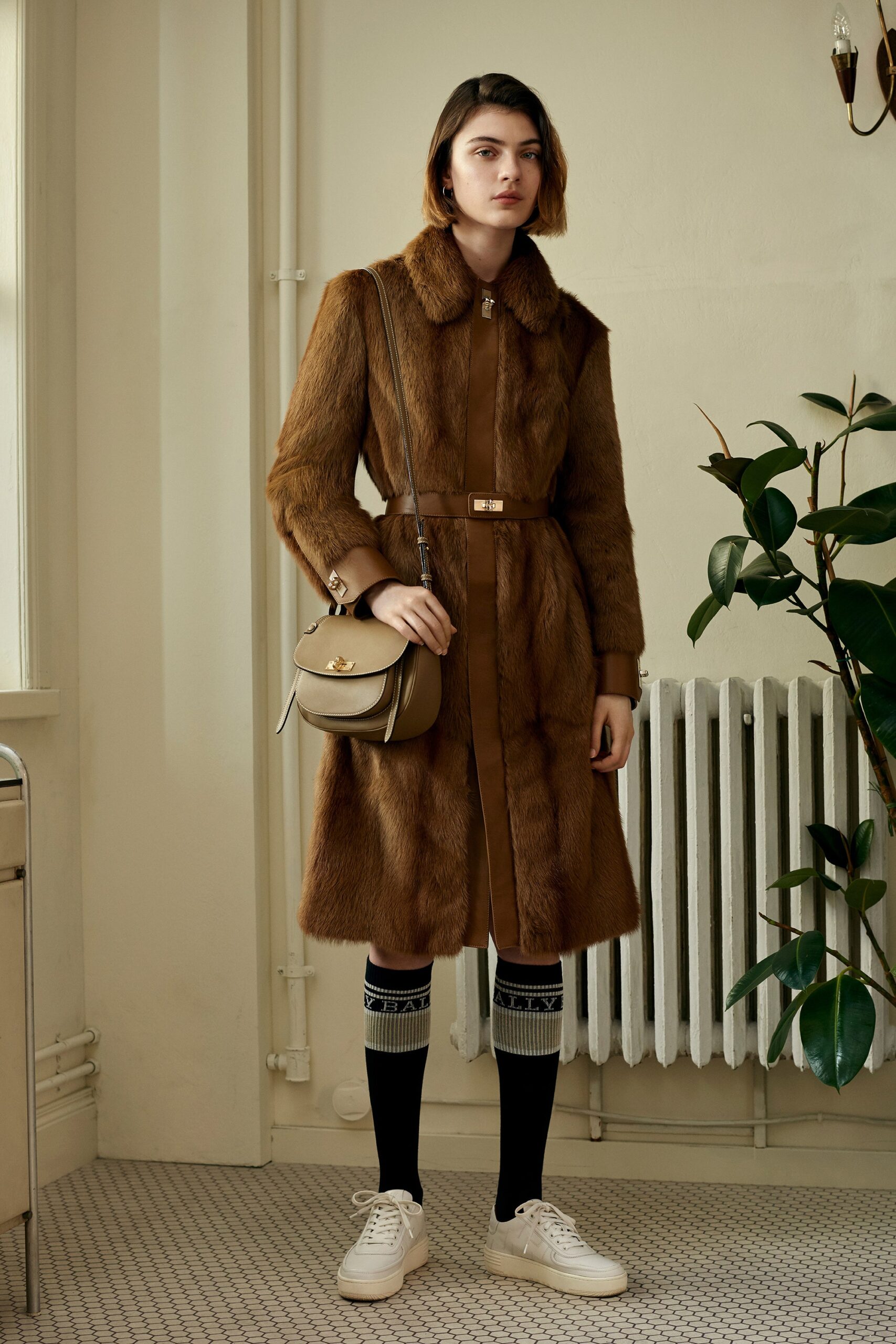 brown fur long-sleeve collared fitted belted midi coat