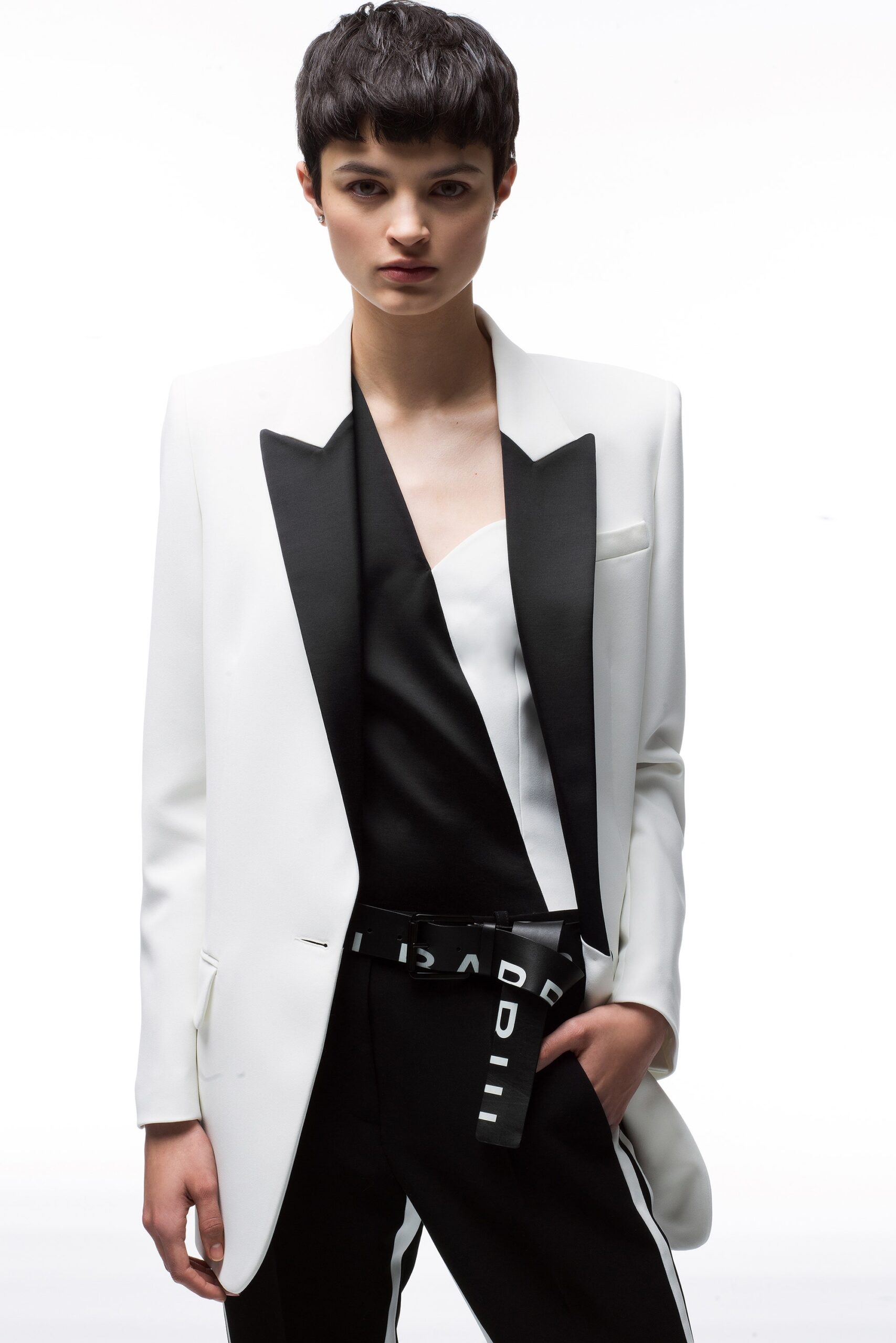 tailored black and white blazer outfit