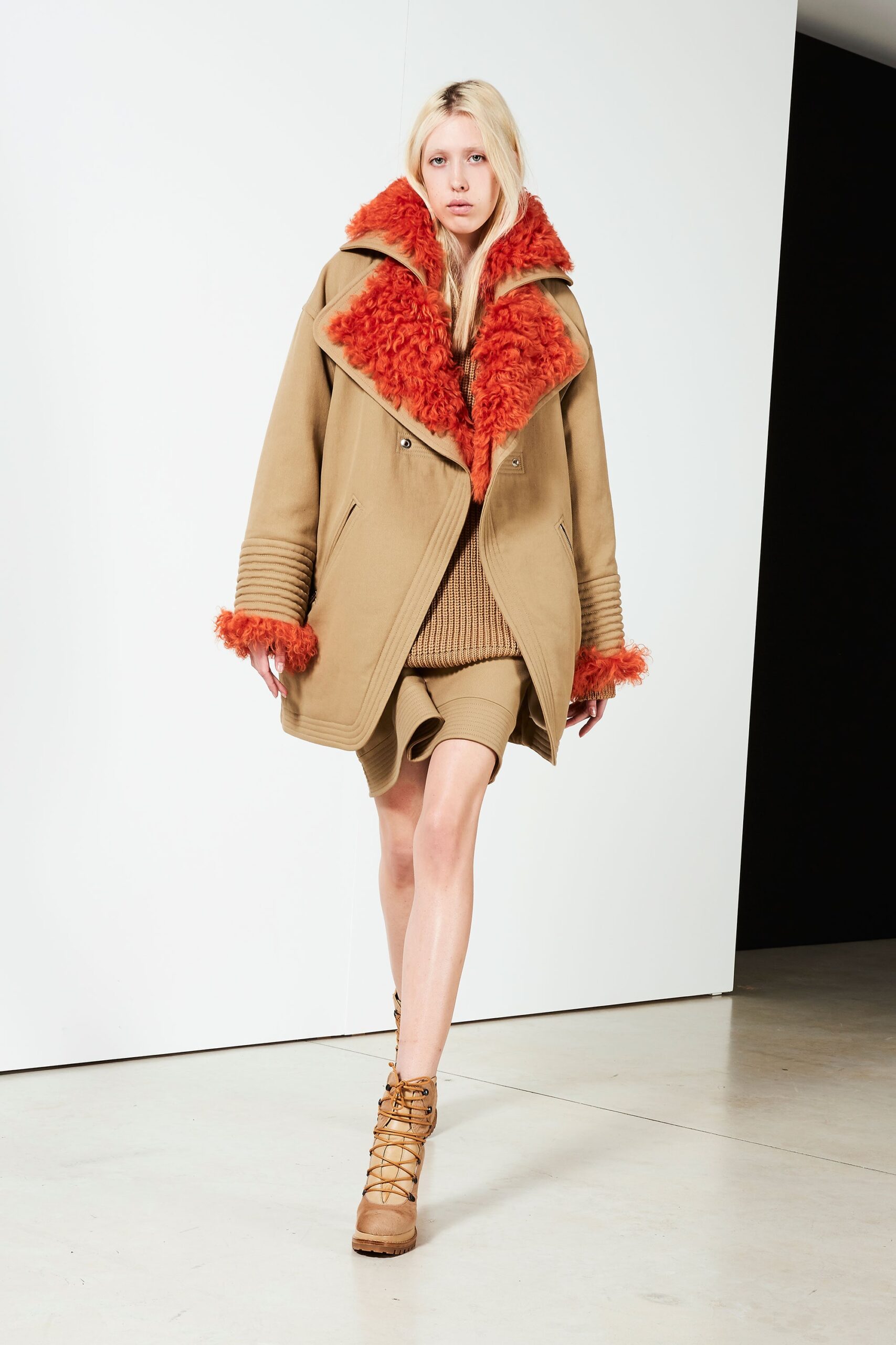 beige wool coat with faux-fur