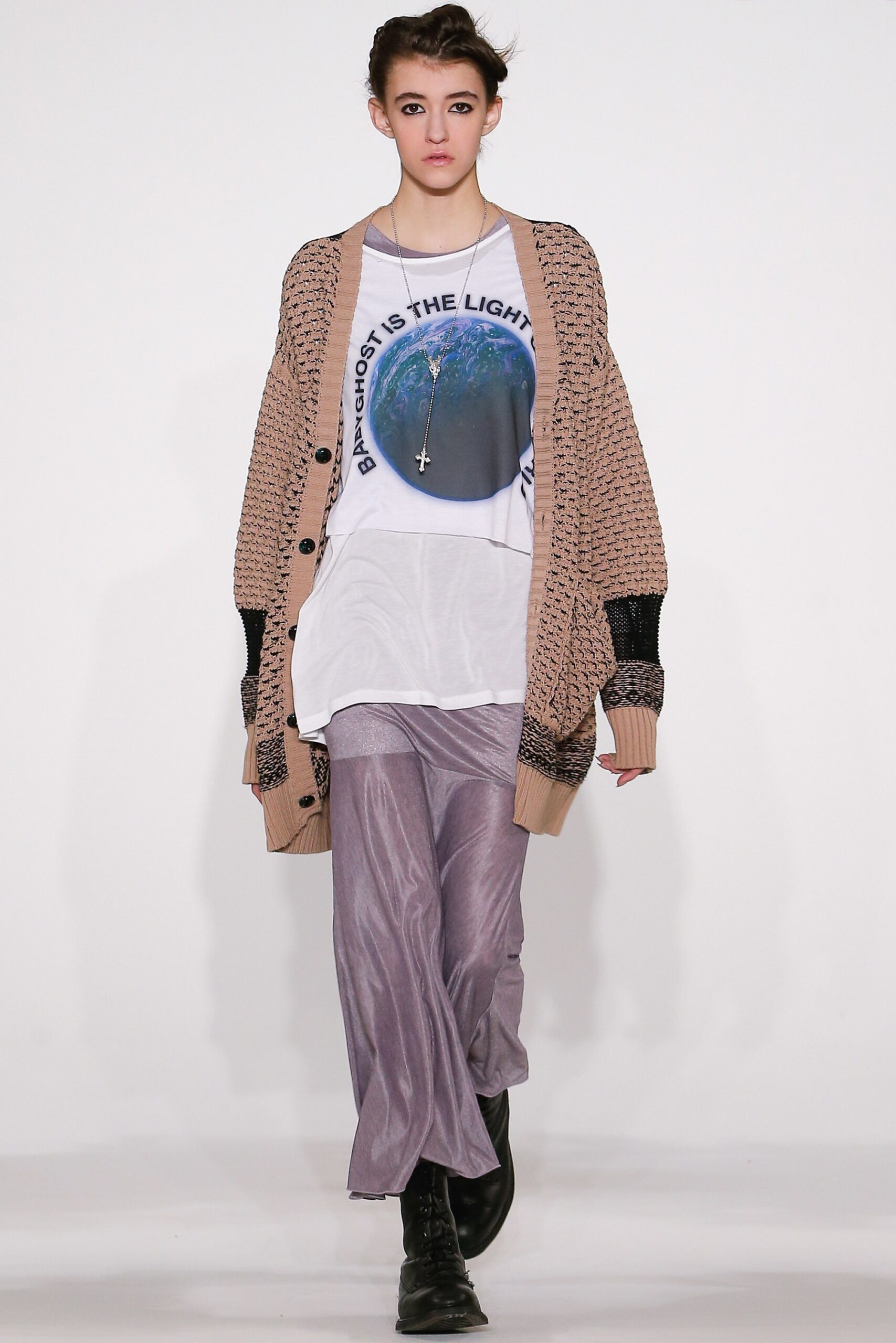 beige cardigan with relaxed t-shirt