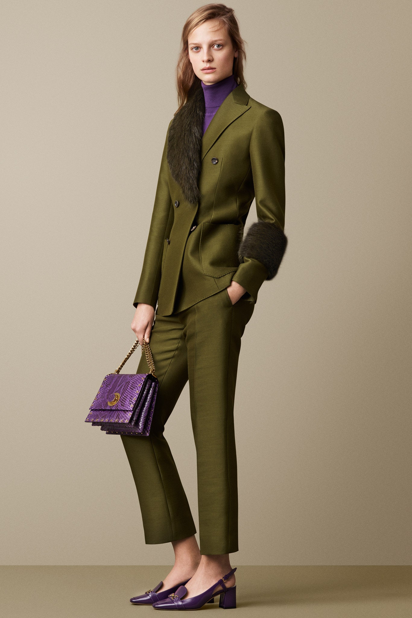 green silk long-sleeve collared tailored pockets suit