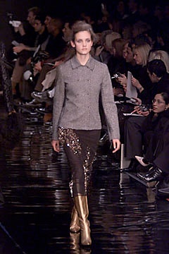 gray tailored blazer with black pants