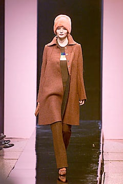 brown wool coat with pink hat