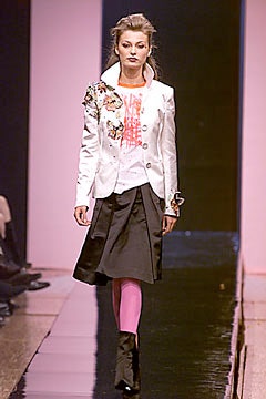 white blazer with black skirt