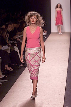 pink sleeveless top and pencil skirt