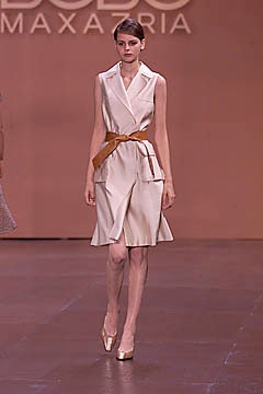 beige silk sleeveless dress