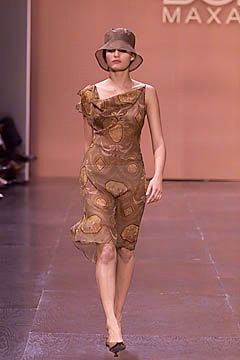 brown printed midi dress with hat