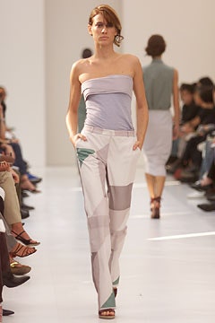 gray and blue color-blocked top with fitted pants