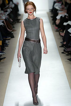 gray fitted sleeveless dress