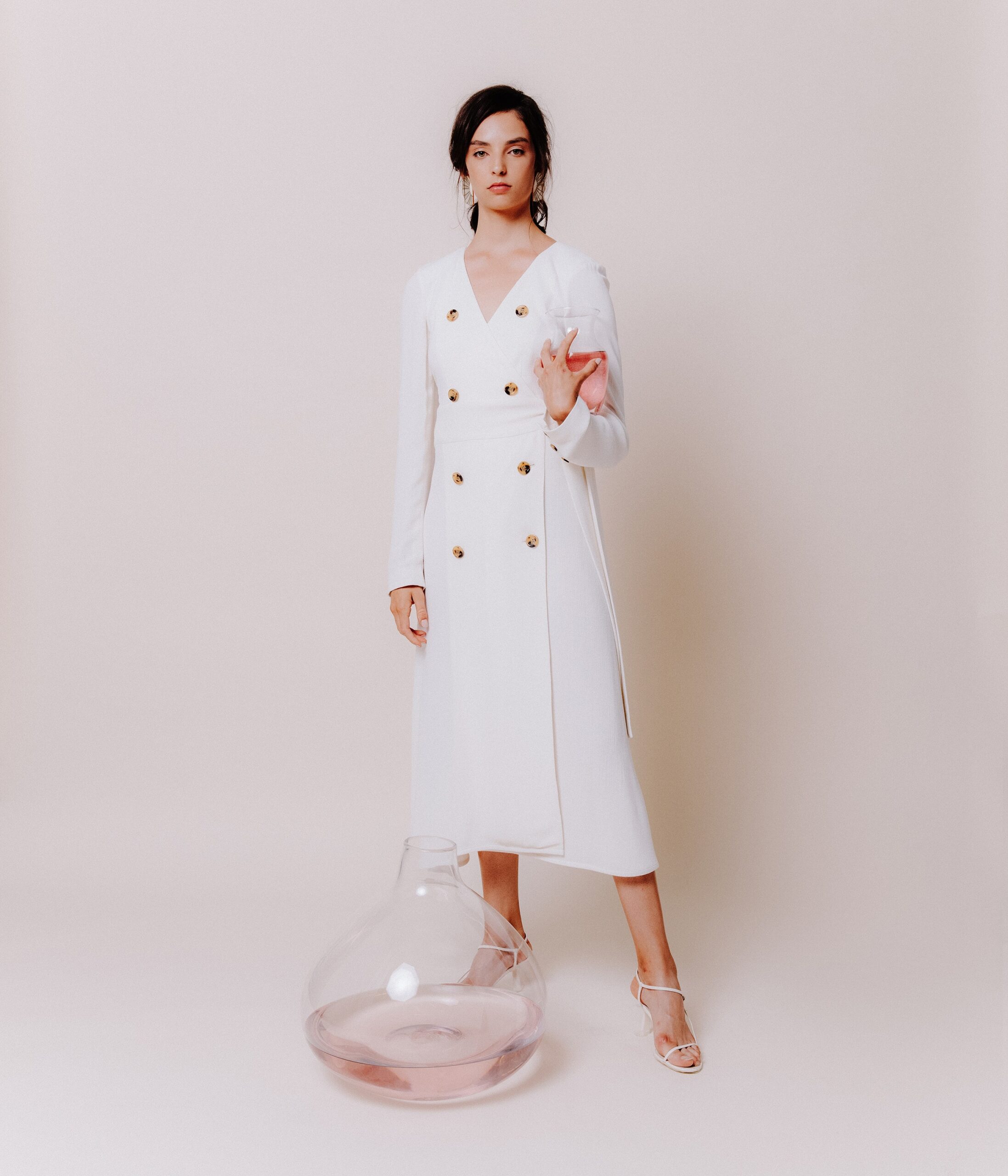 white fitted long-sleeve dress