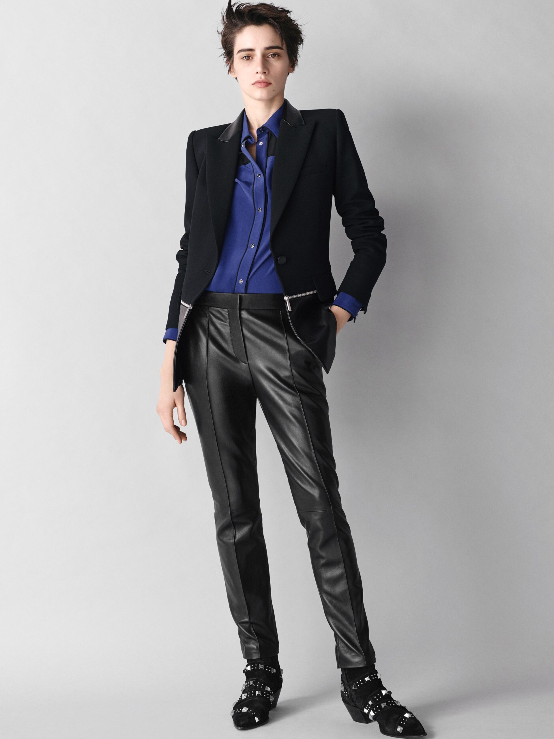 black tailored blazer with blue shirt