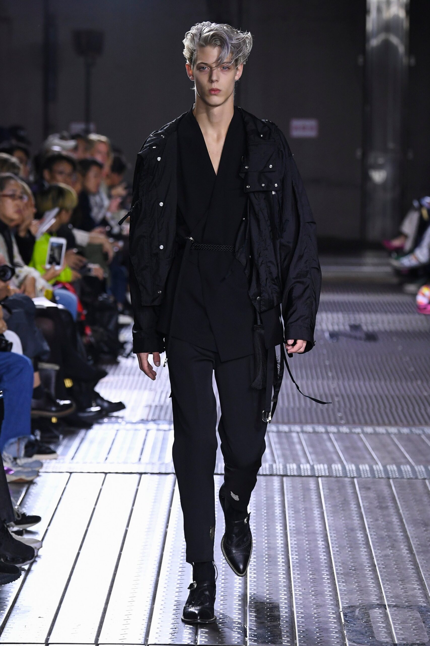 Bed j.w. Ford Tokyo S/S 19 Look 64
