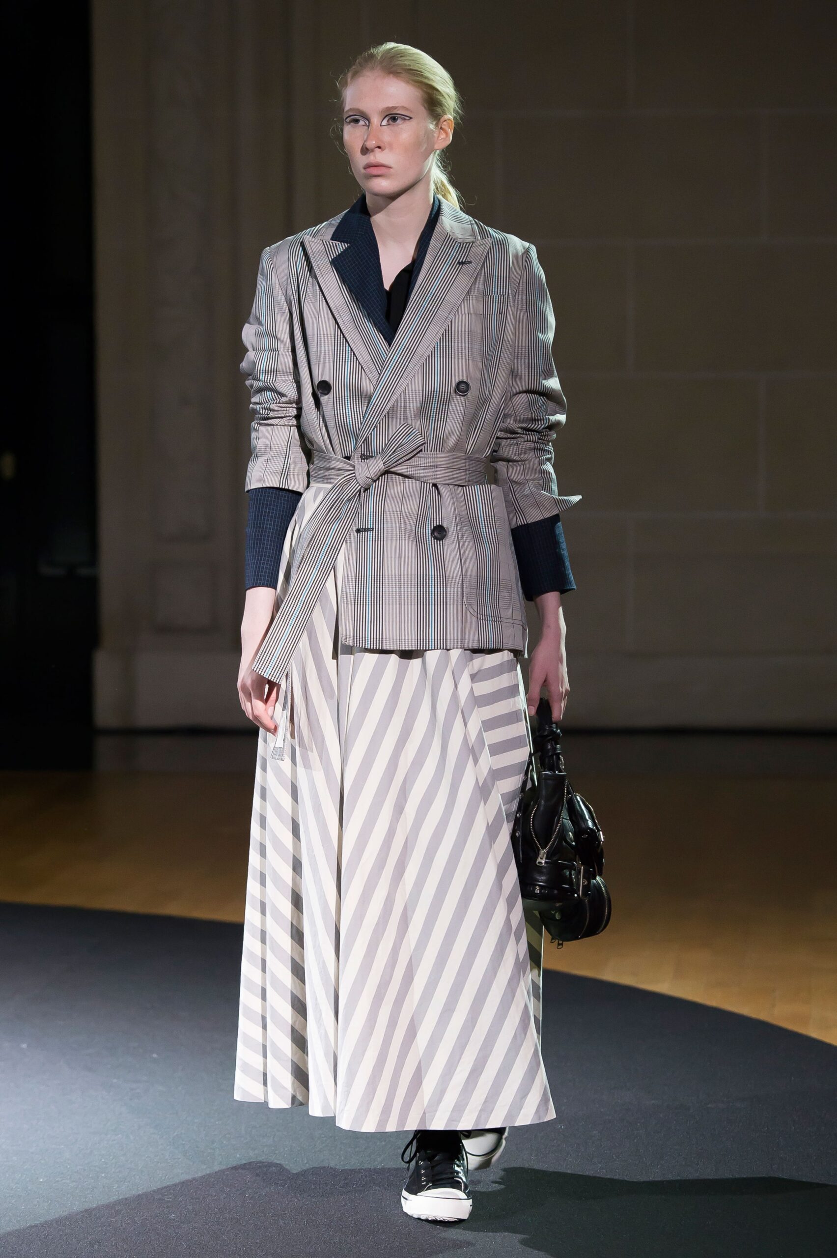 Beautiful People S/S 18 Look 285