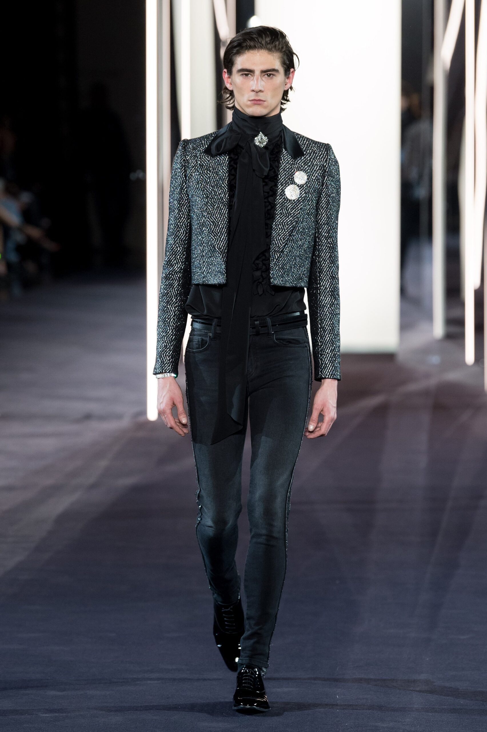 fitted black and white jacket with slim pants