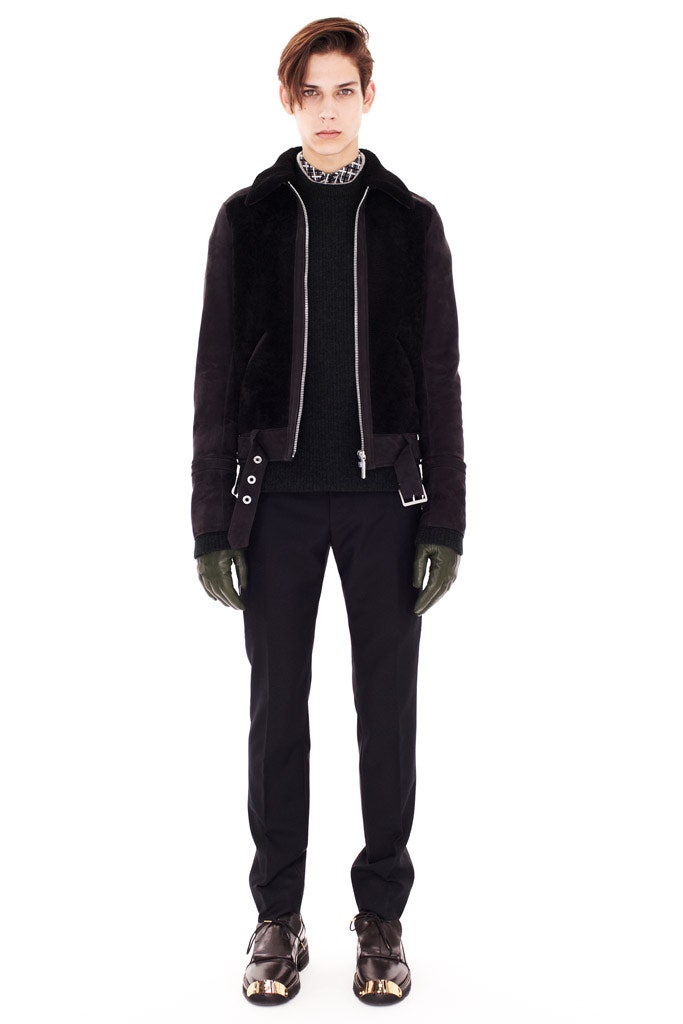 black fitted jacket and pants