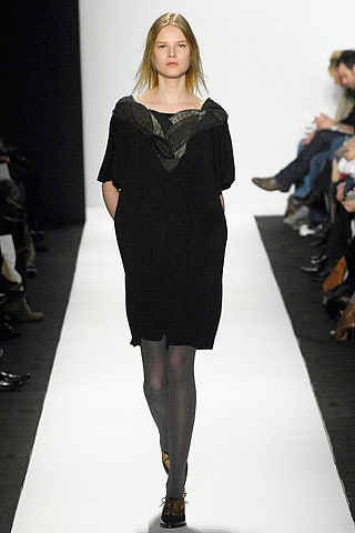 black relaxed mini dress