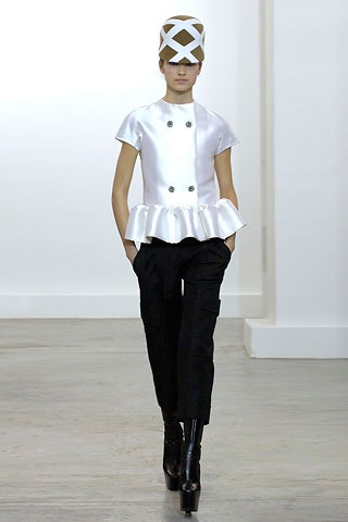 white satin short-sleeve collared fitted flared top