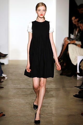 black sleeveless mini dress