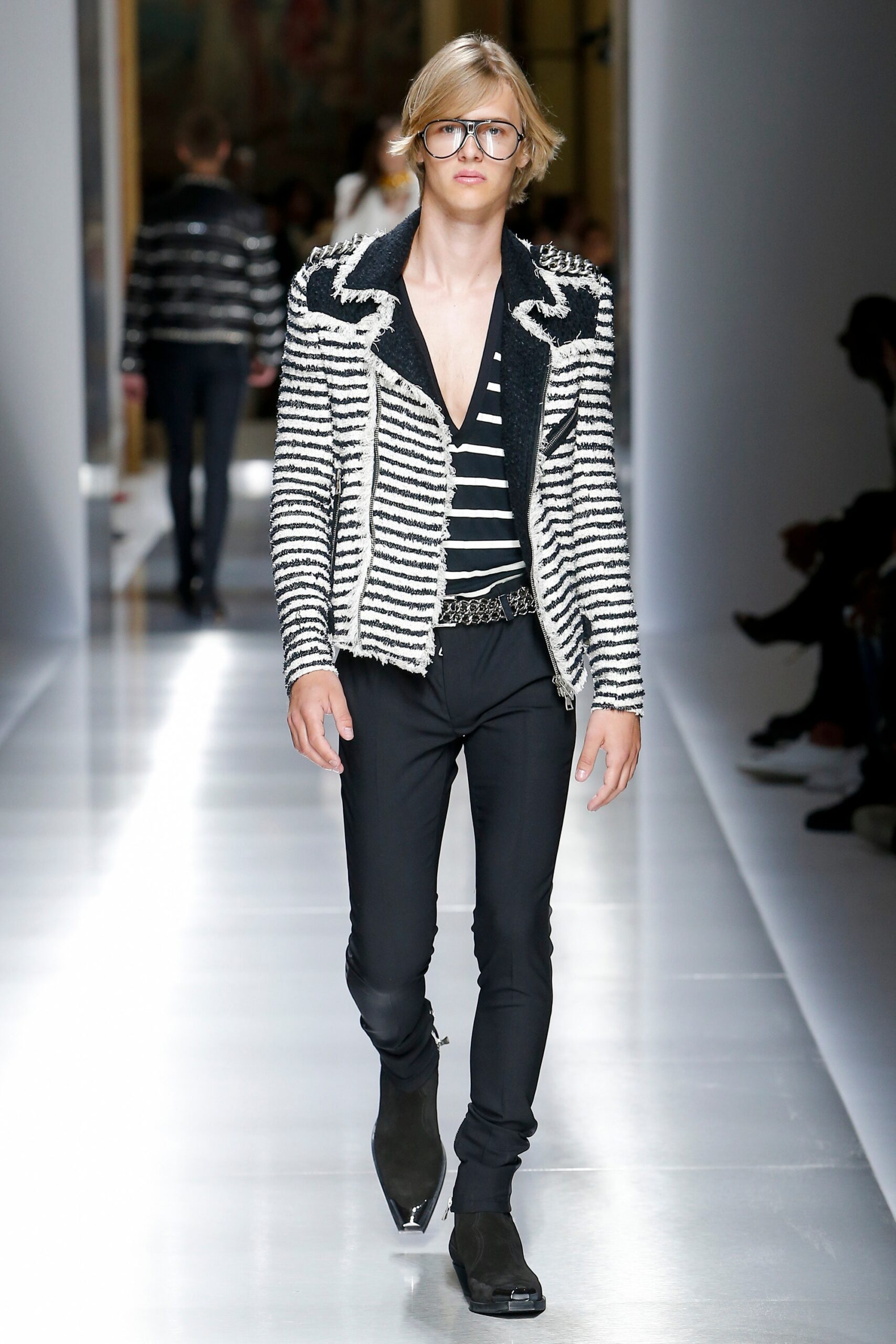 black and white striped jacket with slim pants