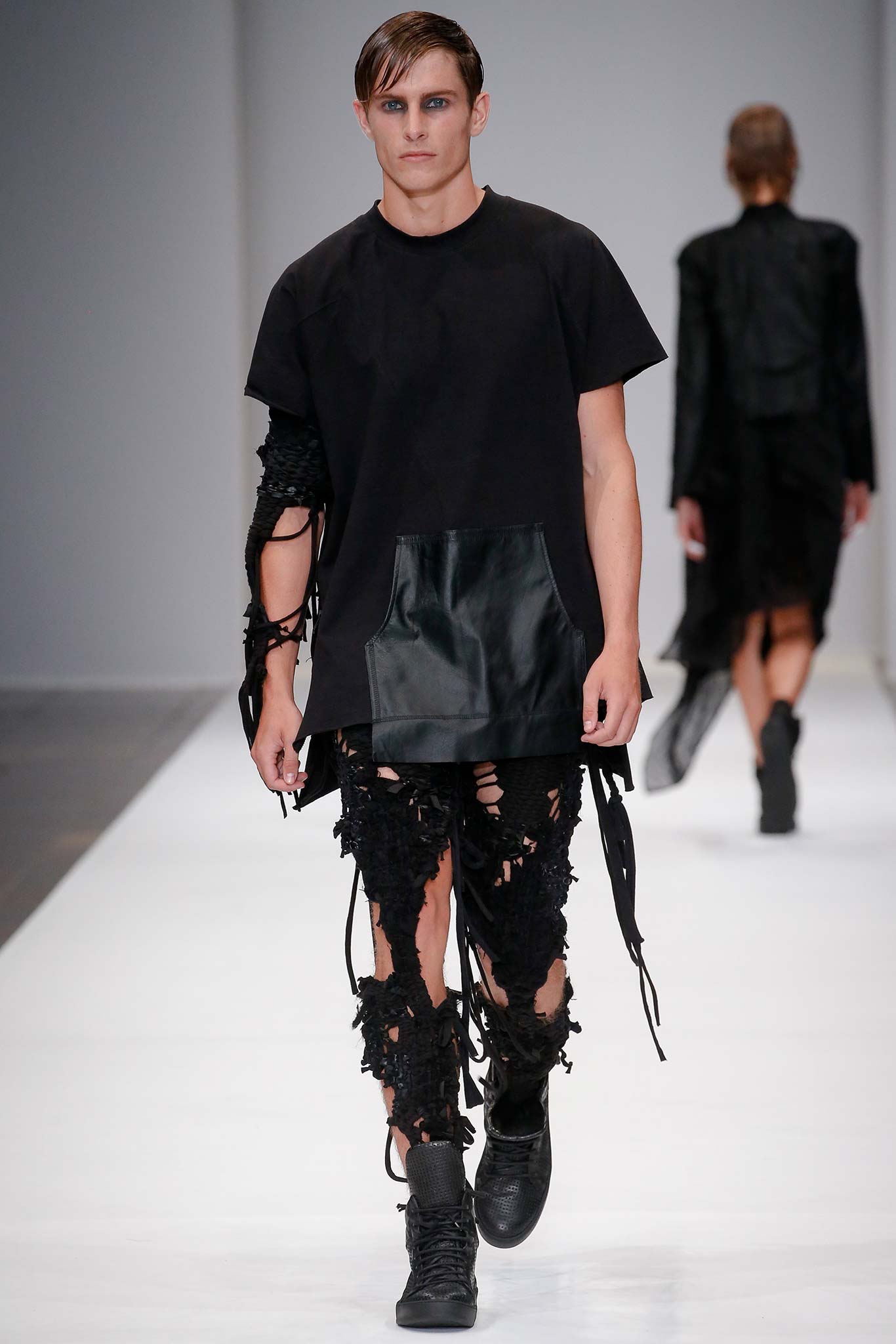black cotton short-sleeve collared relaxed layered fringed t-shirt