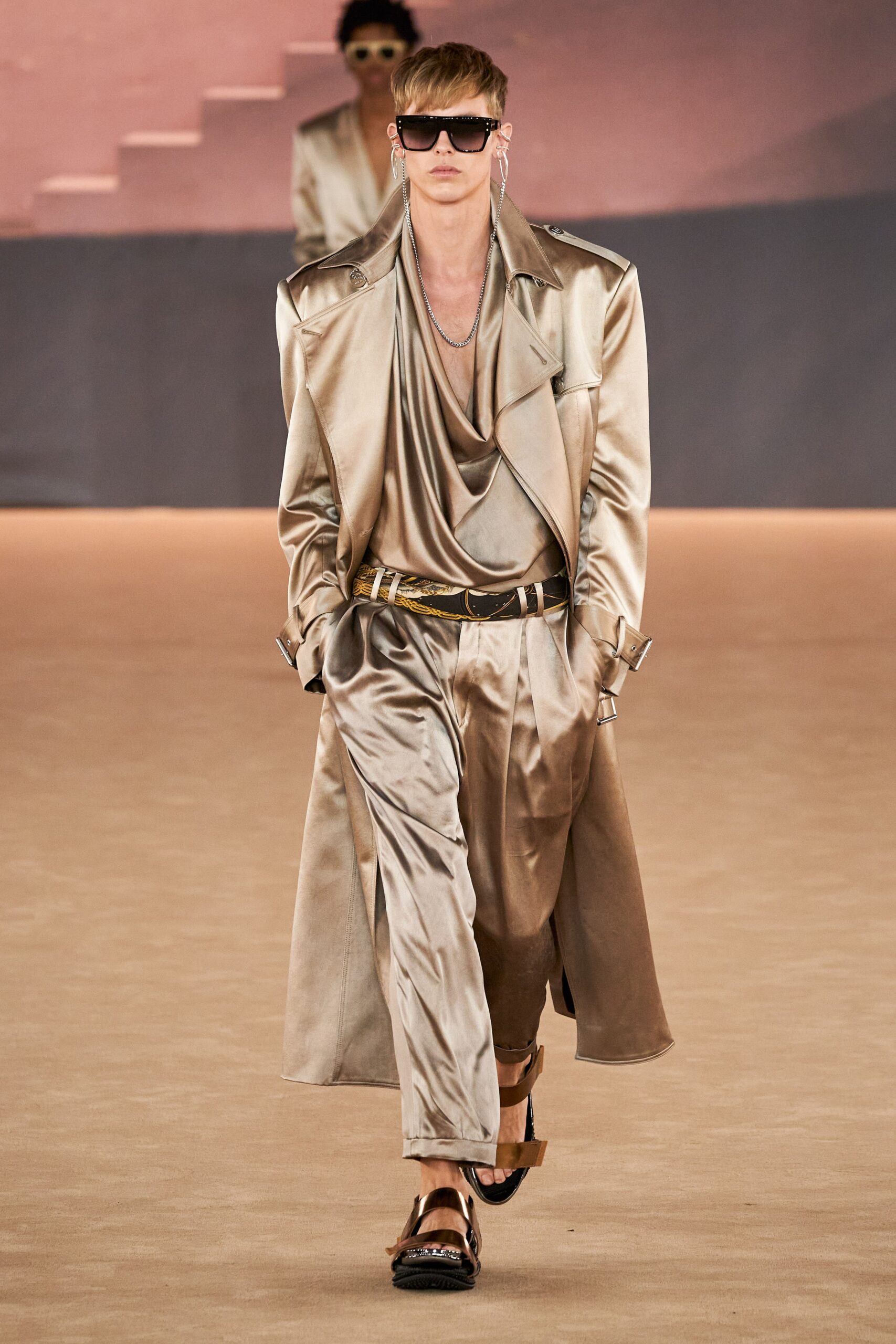 Balmain F/W 20 Menswear Look 9