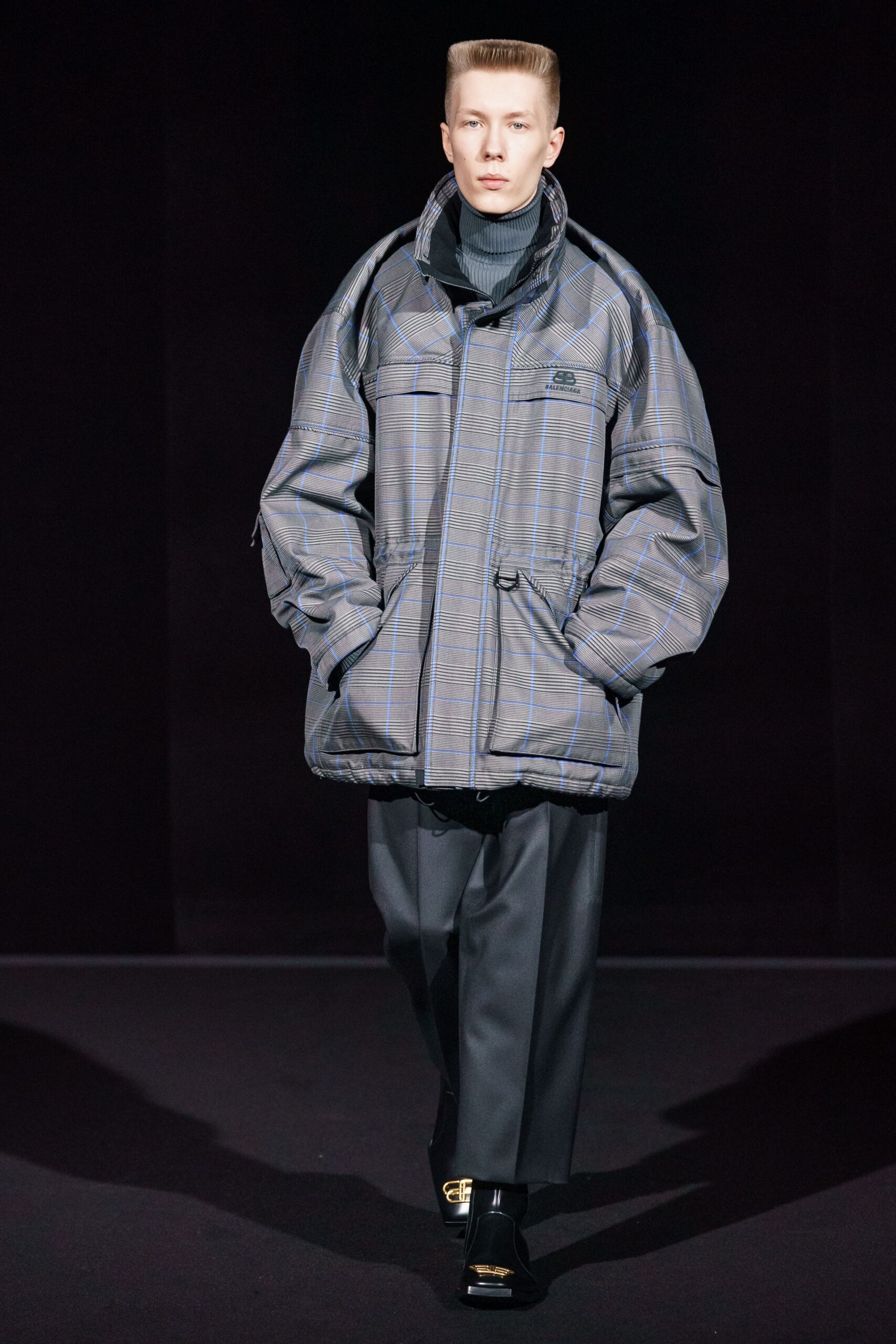 oversized gray checked jacket and black pants