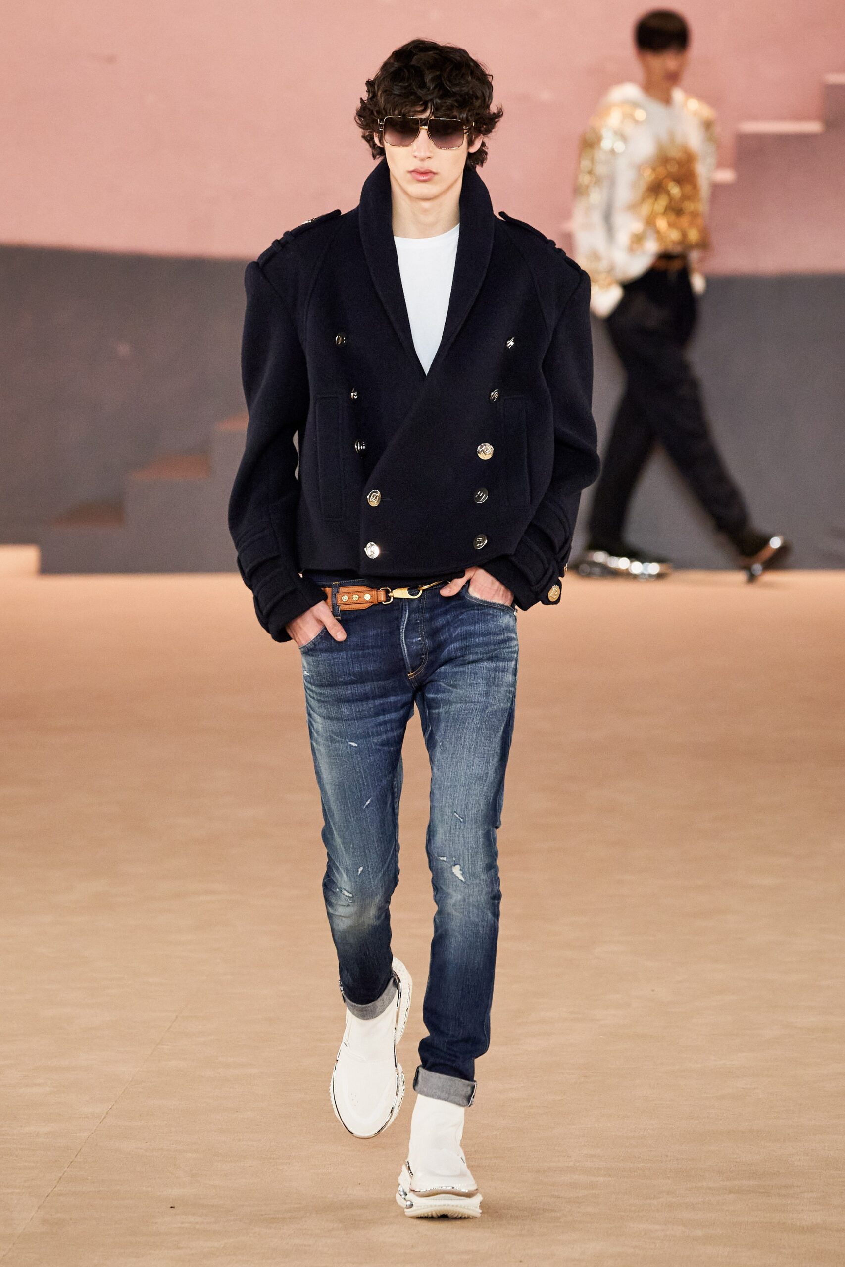 blue wool long-sleeve double-breasted structured buttoned jacket