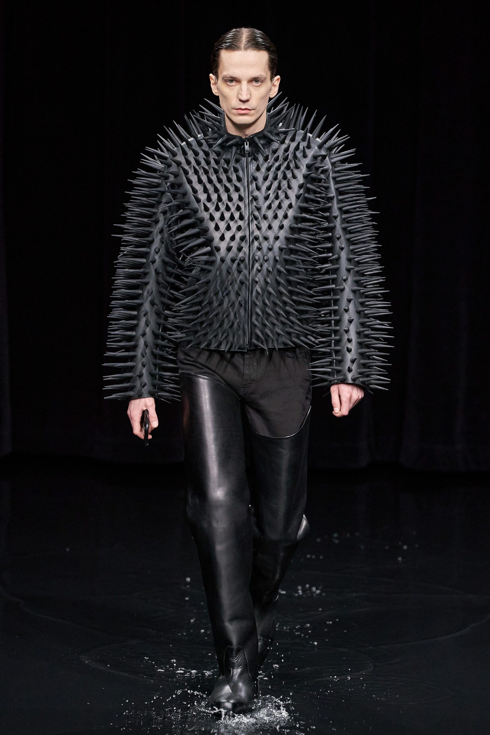 black leather long-sleeve collared fitted spiked jacket