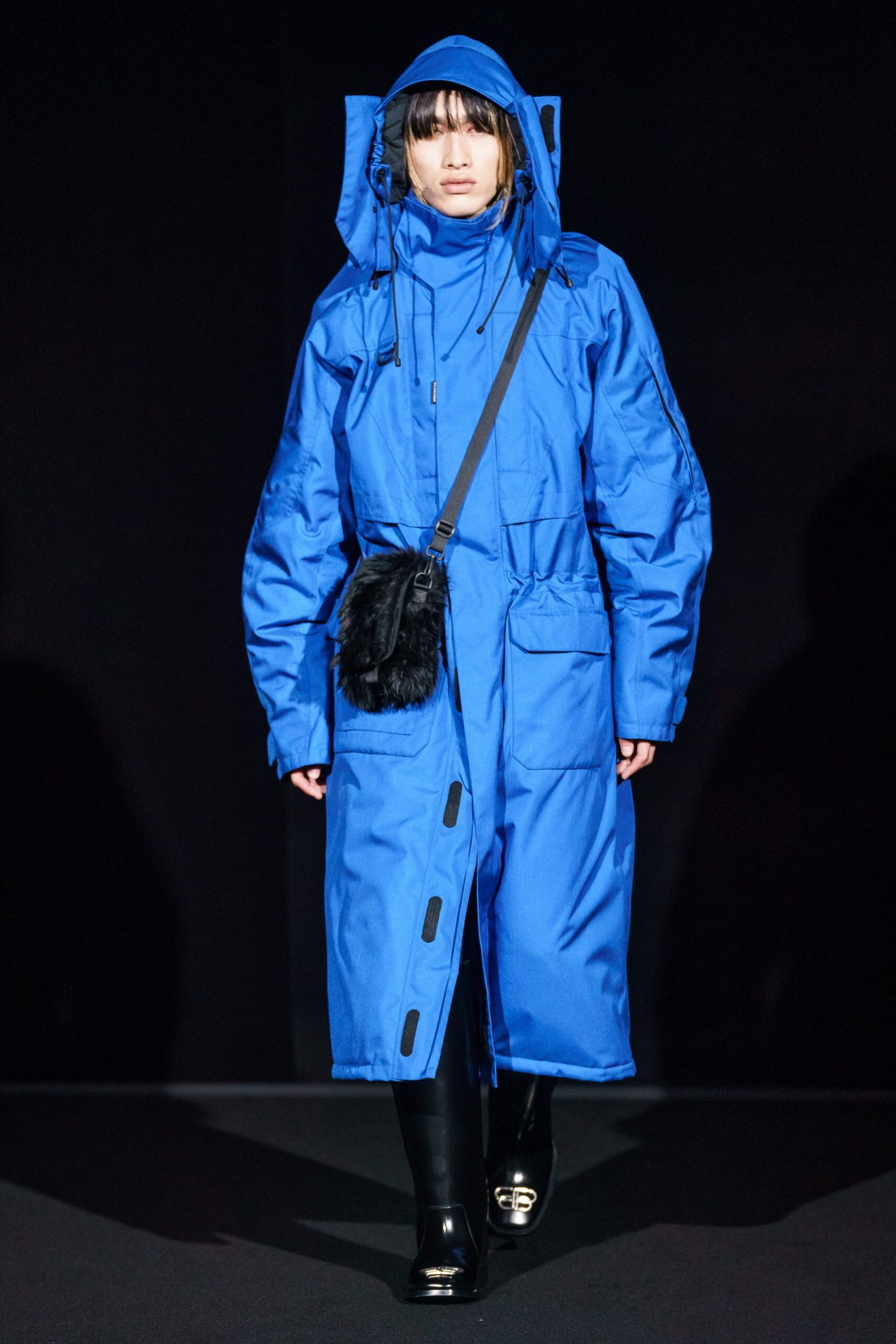 blue vinyl relaxed parka