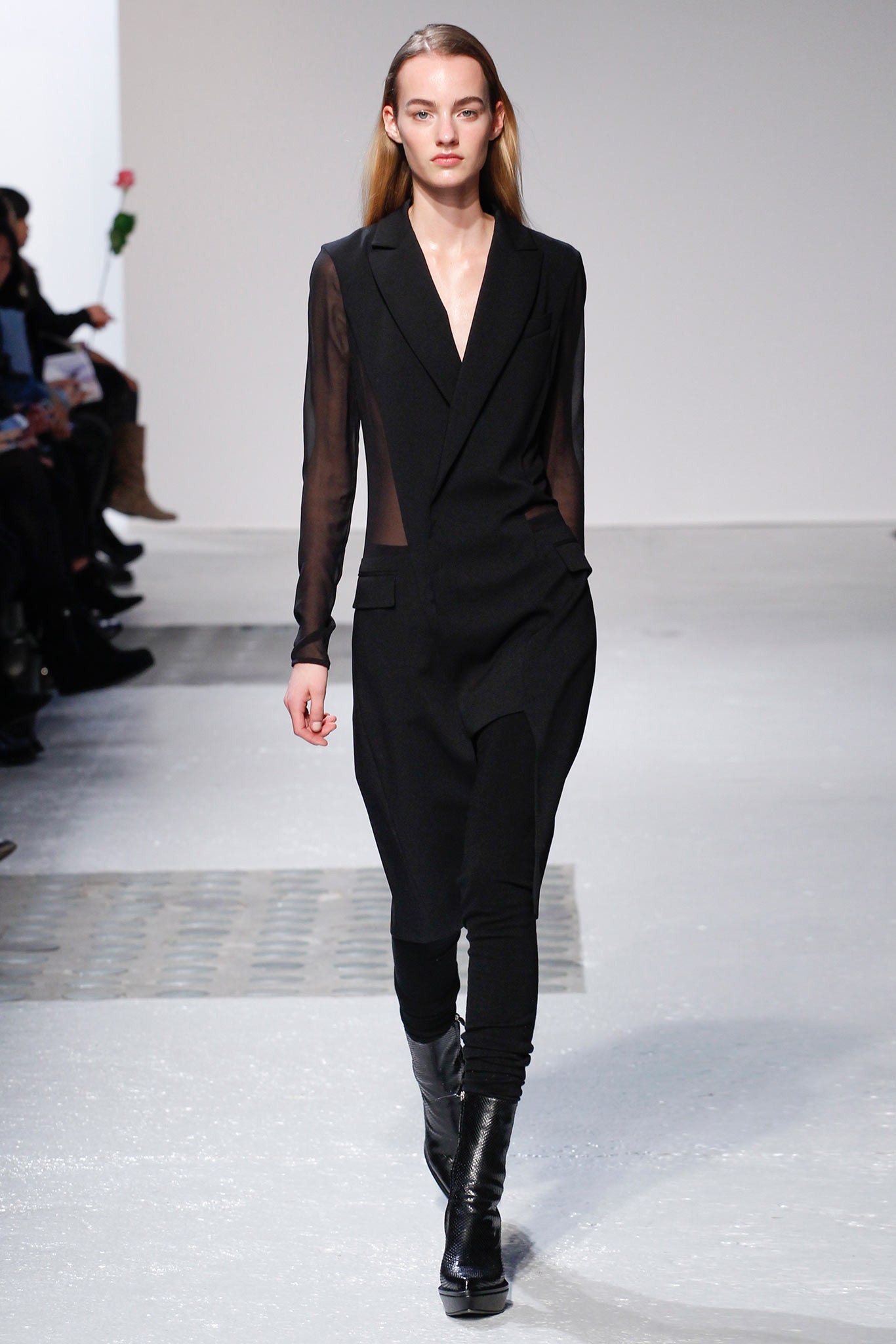 black fitted jacket and pants