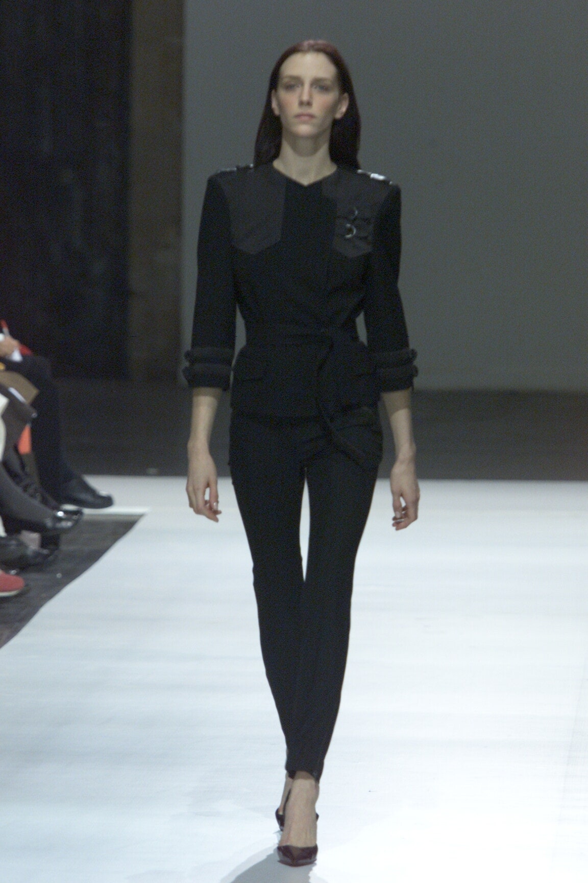 black cotton long-sleeve collared fitted buttoned belted jacket