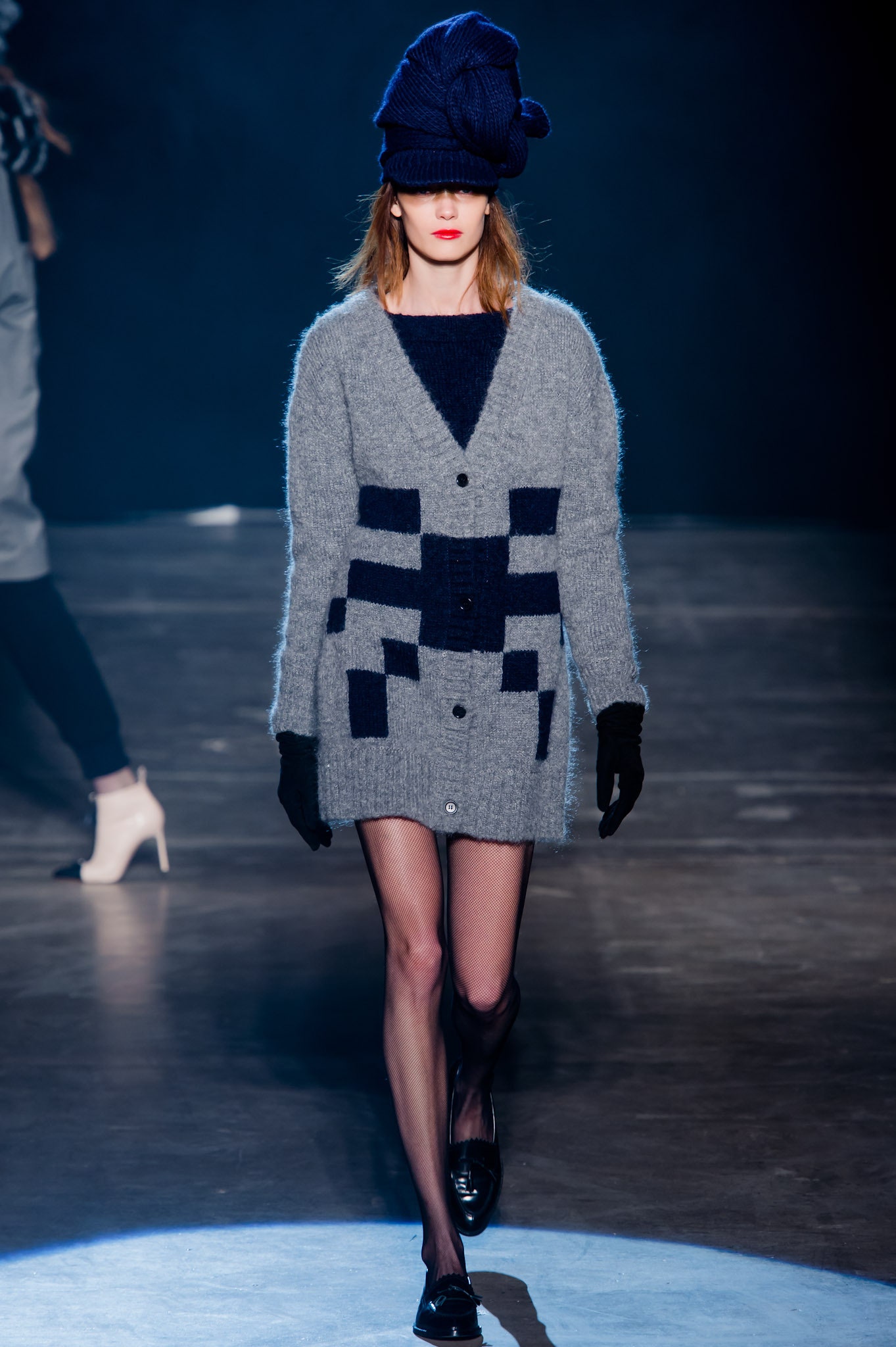 gray wool long-sleeve collared relaxed buttoned layered cardigan